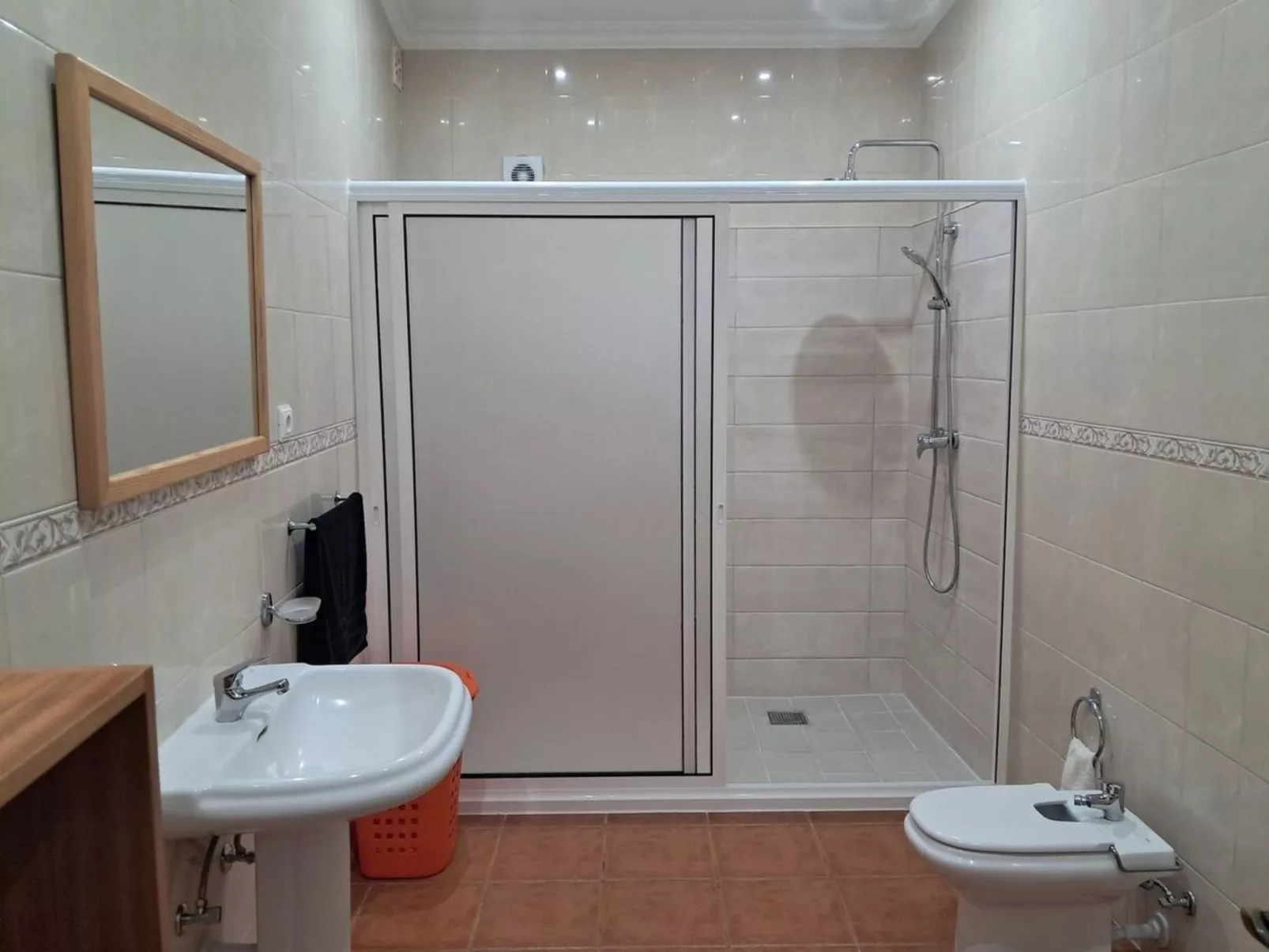 Das Haus der Kleinen Brunnen-Image-tags.info