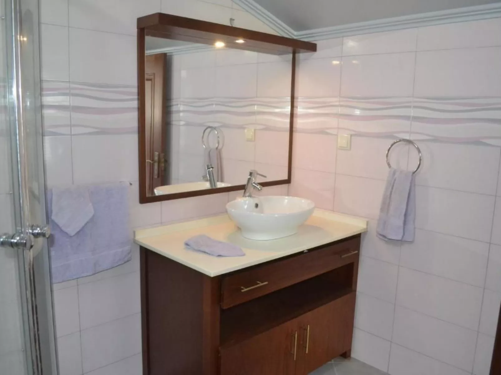 Große, komfortable Villa auf der Insel Terceira-Image-tags.info