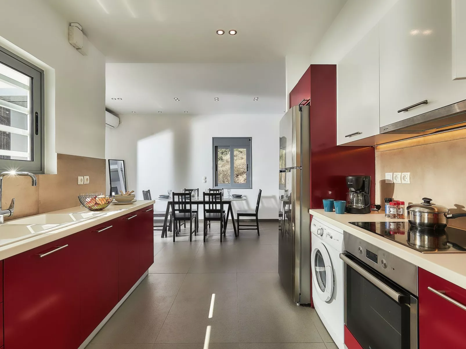 Villa Emilia - Ihr Feriendomizil mit privatem Pool-Binnen