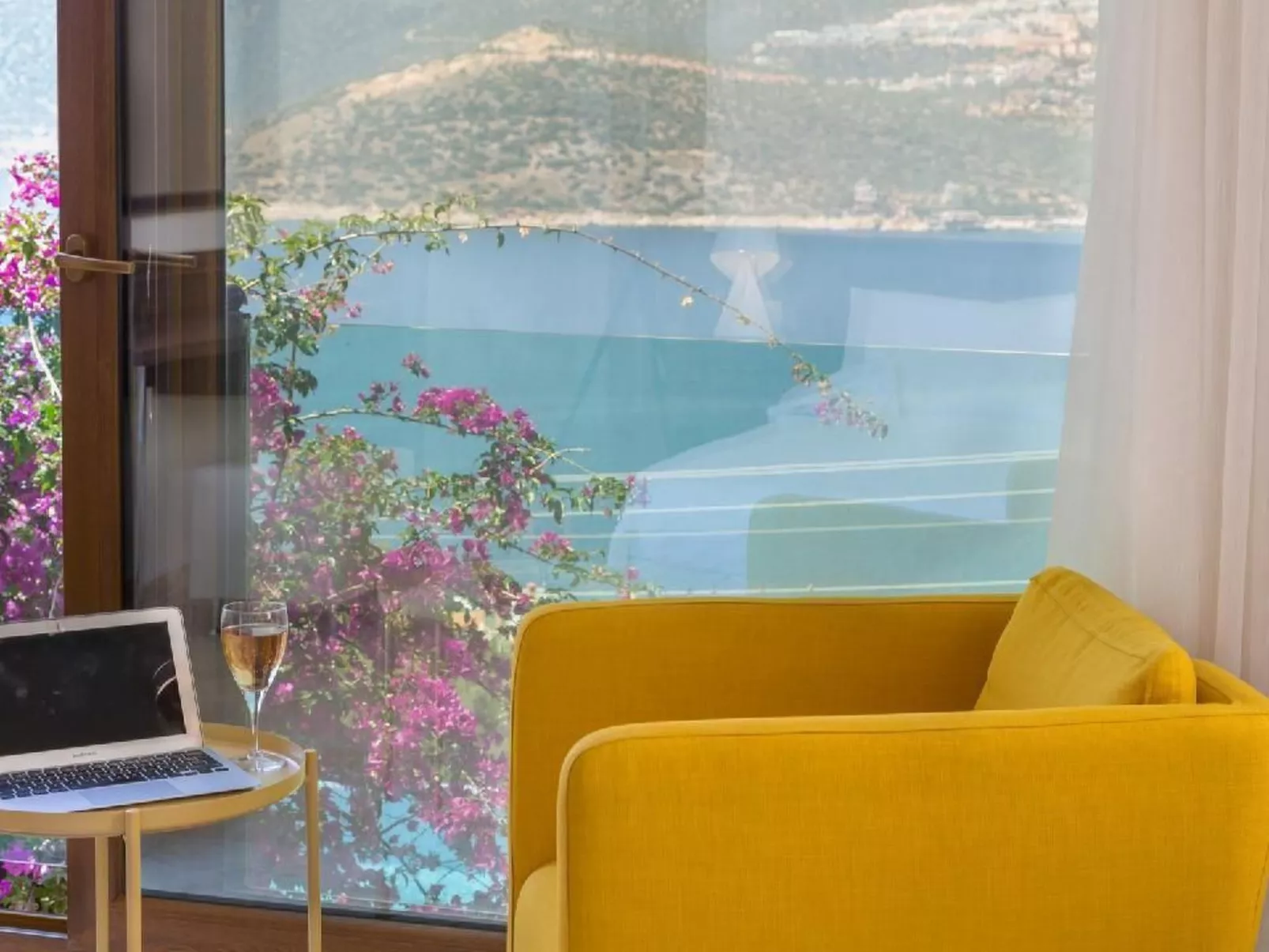 Luxuriöse Villa mit atemberaubendem Meerblick-Binnen