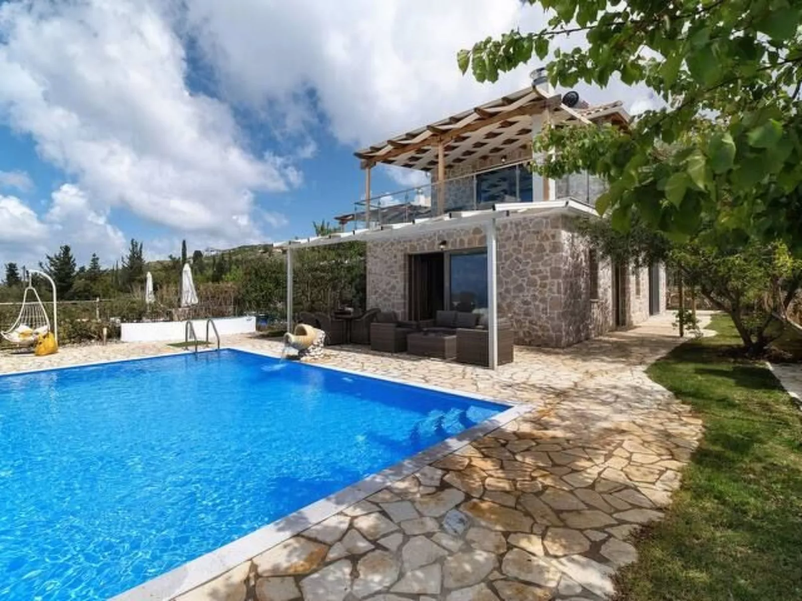 Luxuriöse Steinvilla Angela in der Nähe von Kathisma-Image-tags.info