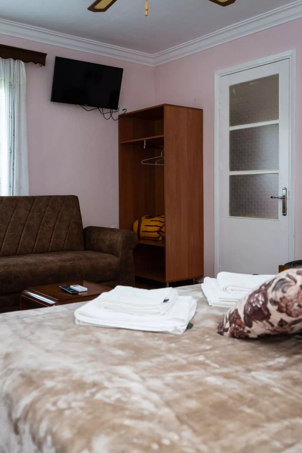 Fani's Haus unter Meteora-Binnen