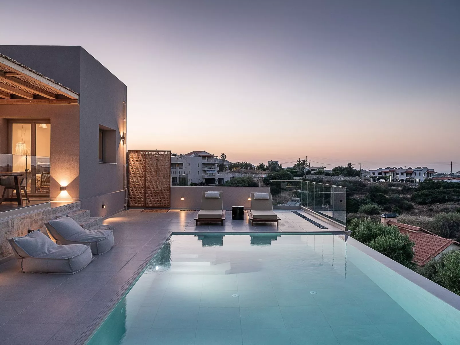 Haus in Gazi mit privatem Parkplatz und herrlicher Aussicht-Image-tags.info