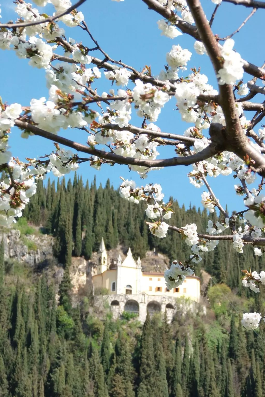 Anwesen mit Garten, Grill und Terrasse-Buiten
