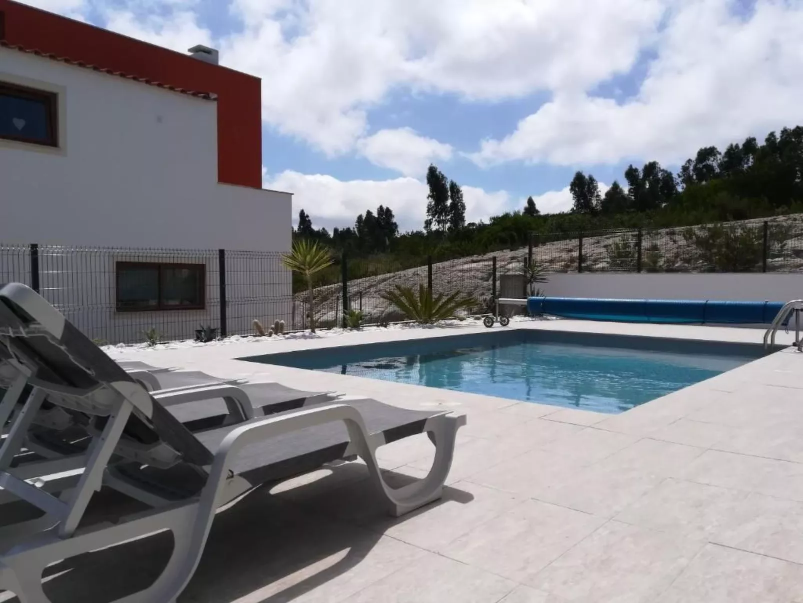 Lagoon Pearl Modernes Haus mit privatem Pool 2-Image-tags.info