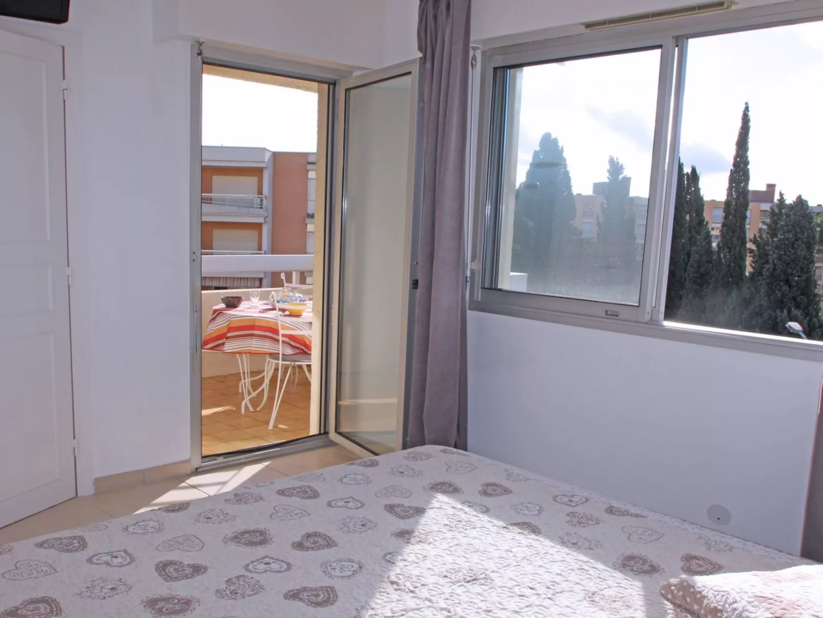 Wohnung für 5 Pers. mit Klimaanlage im Zentrum von Ste Maxime-Binnen