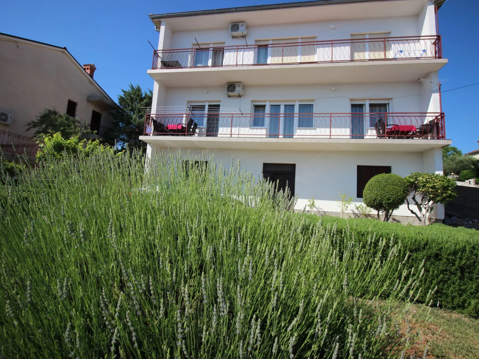 Wohnung in Novi Vinodolski mit Parkplatz, wi fi,-Buiten