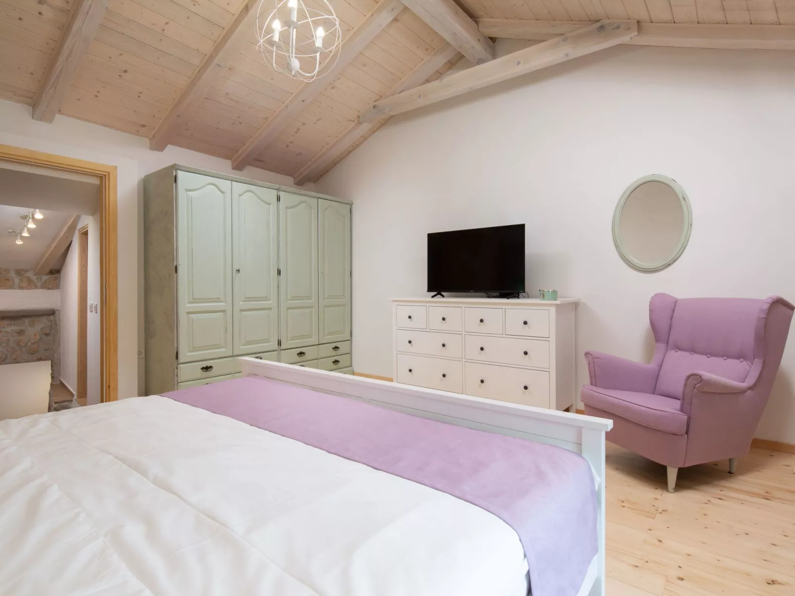 Casa di Nika - charmante Steinvilla mit beheiztem Pool-Binnen