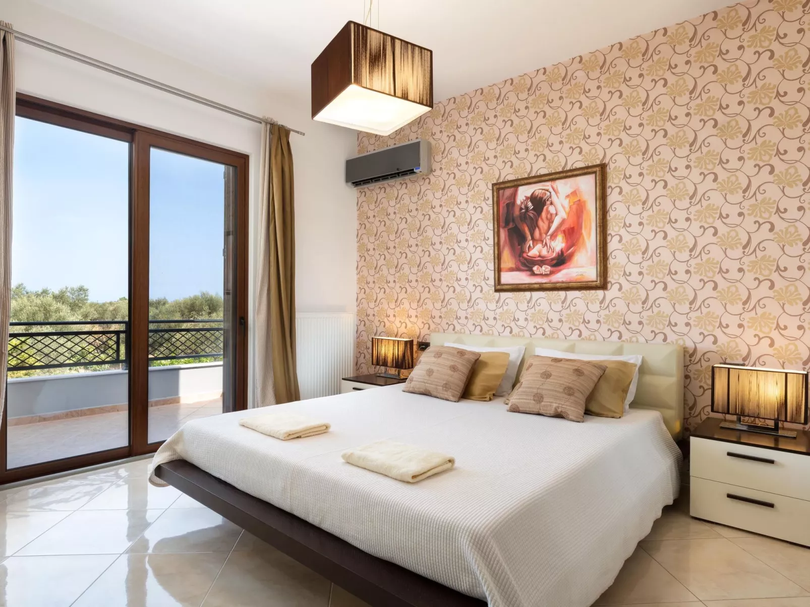 Villa Vergio in der Nähe des Strandes-Binnen