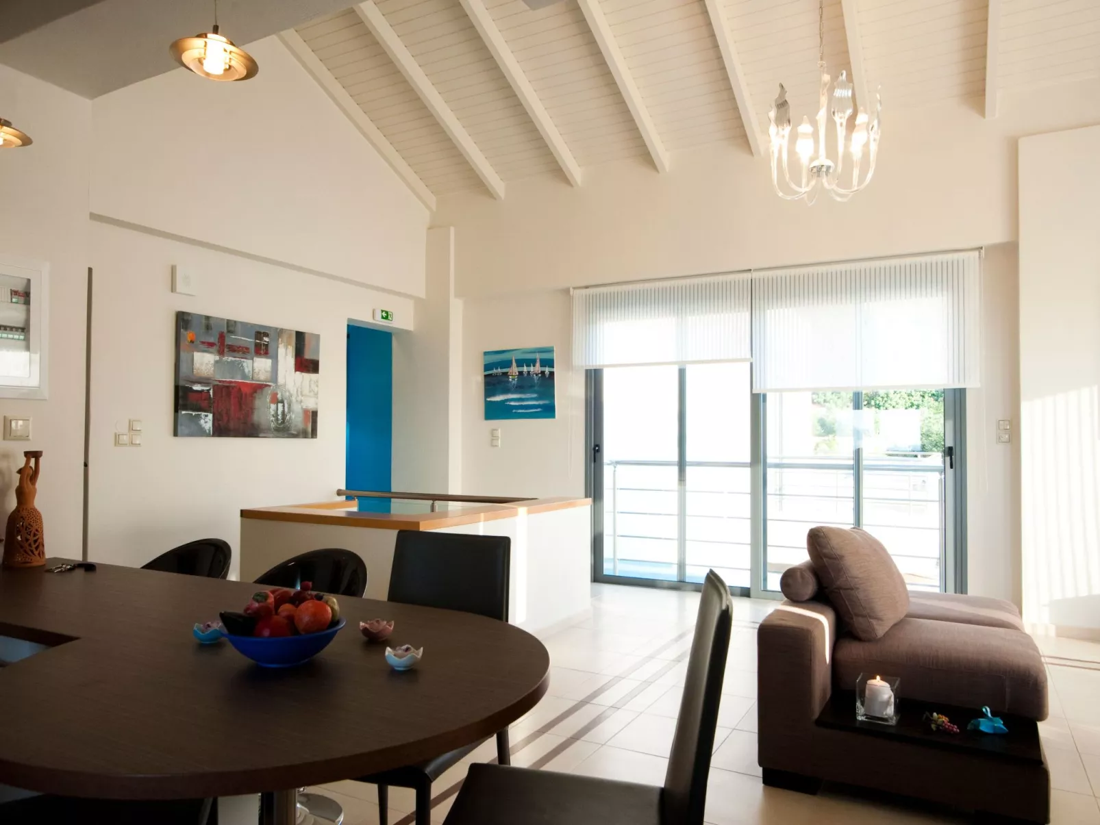 "Villa Pounentes" mit privatem Pool-Binnen