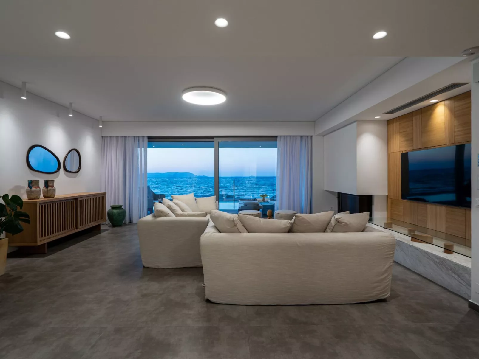 Dias Blaue Villa-Image-tags.info