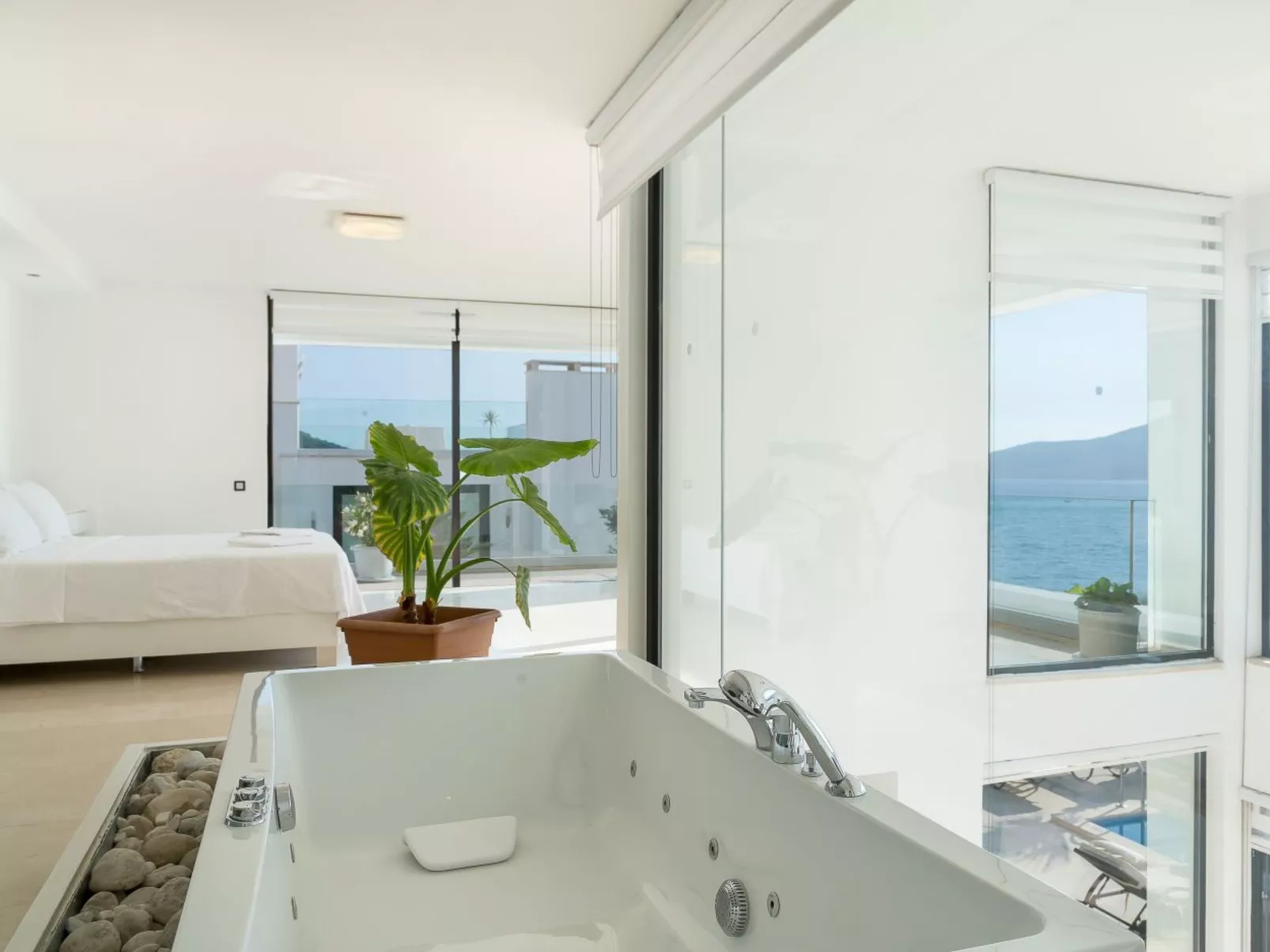 Moderne Villa nähe Meer in Kalkan-Image-tags.info