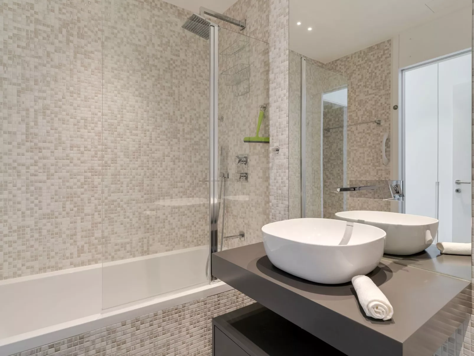 Perlen-Apartment mit Meerblick-Binnen