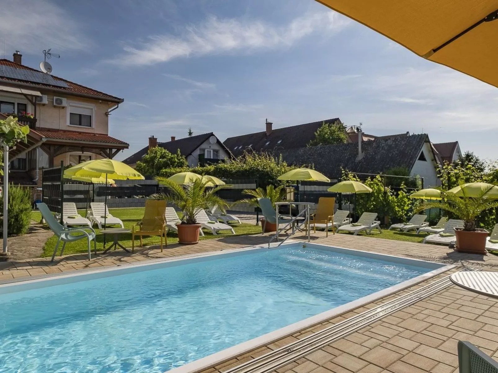 Apartement mit Balkon Nr.5 Ács Apartman Hévíz-Image-tags.info