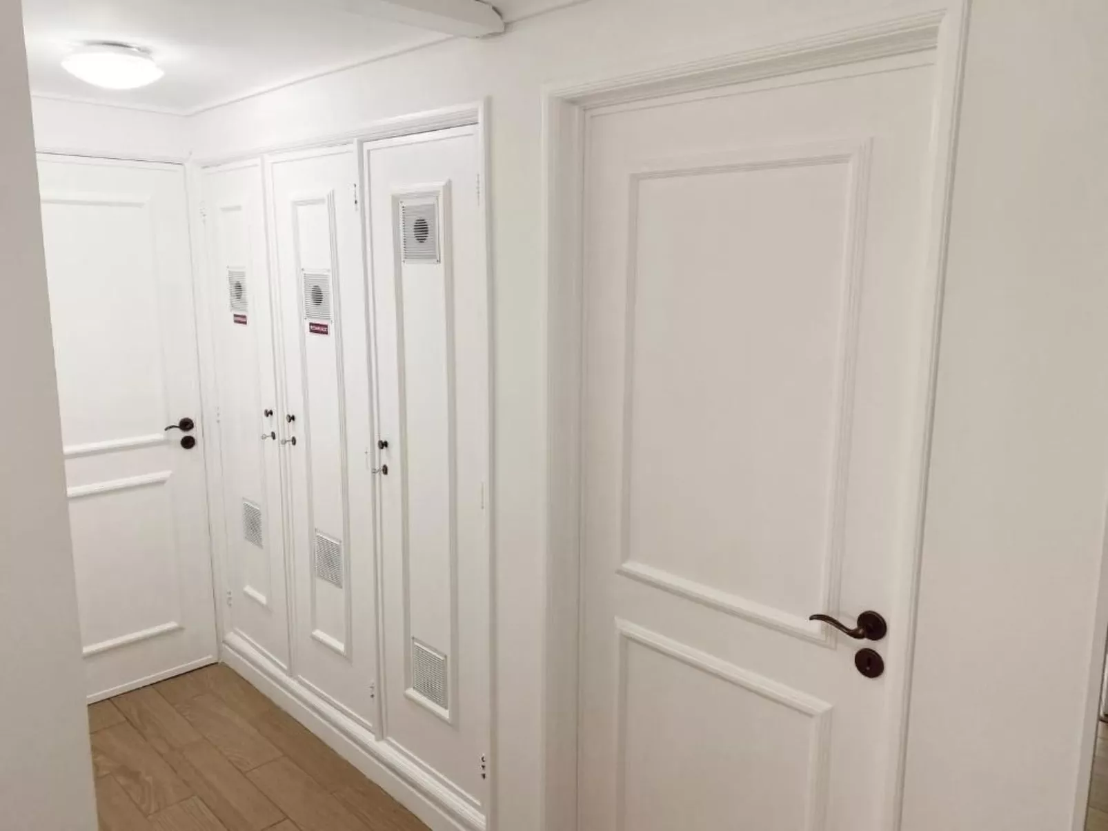 Das Haus der Verwöhnung-Binnen