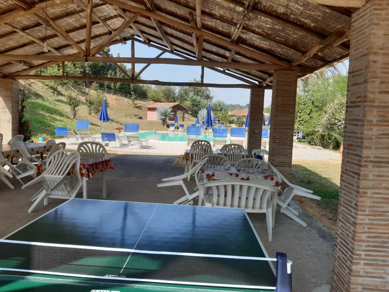 Wohnung 'Rose' mit Terrasse-Buiten