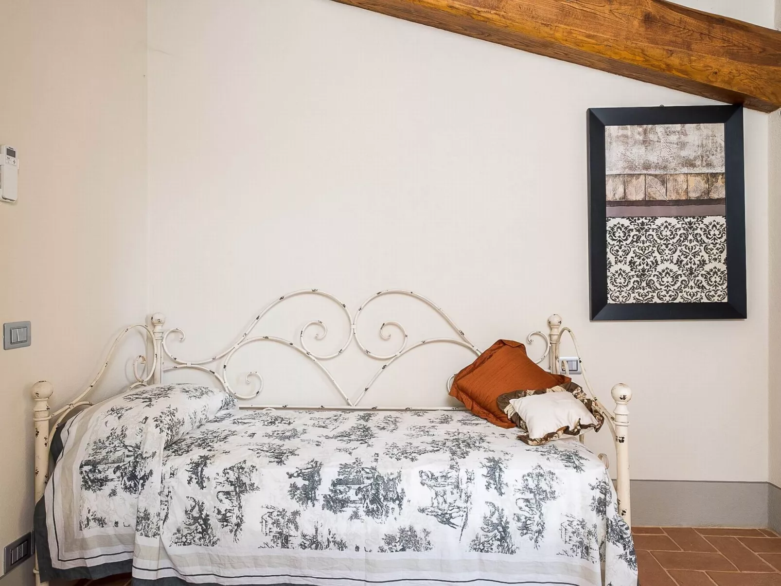 'Cypress T4 rota'-Binnen