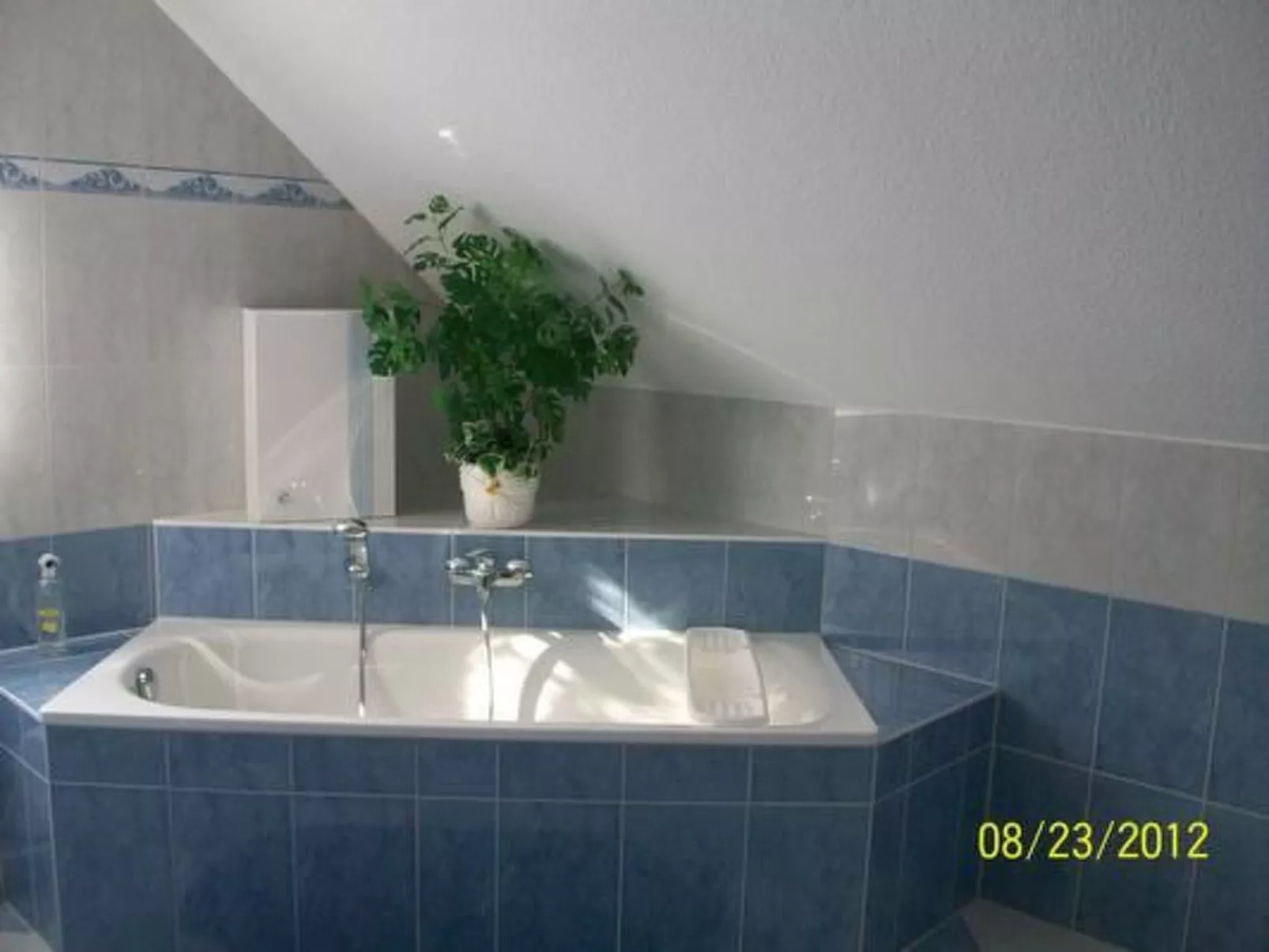 Schöne Ferienwohnung in Alt-Marzahn-Binnen