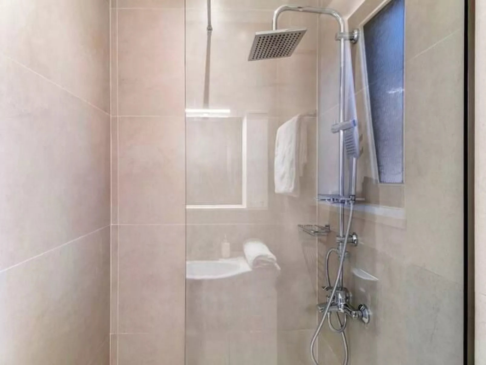 Luxuriöse Steinvilla Emily nahe dem Strand von Mylos-Binnen