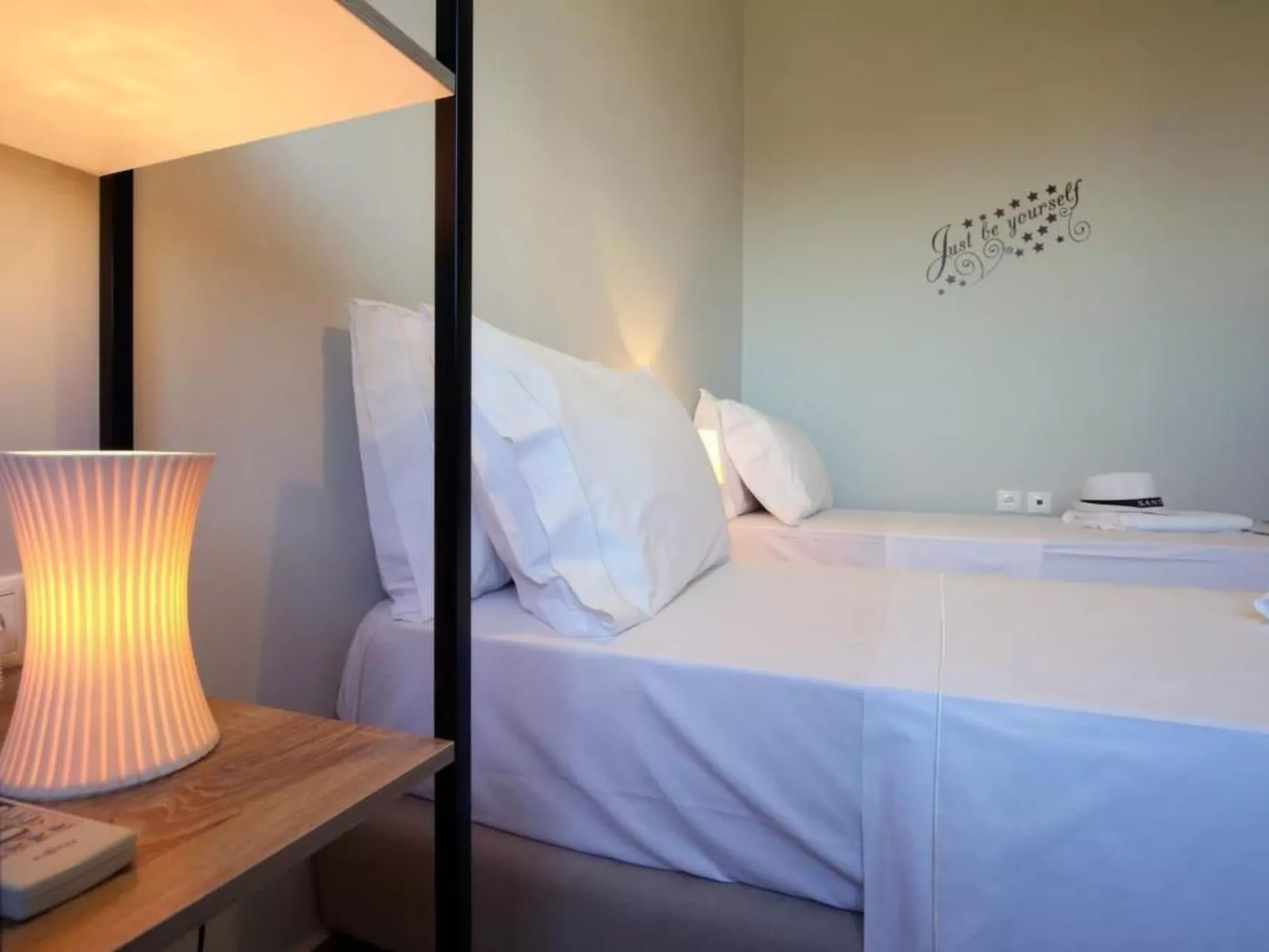 "Alea Resort" mit eigenem Pool-Binnen