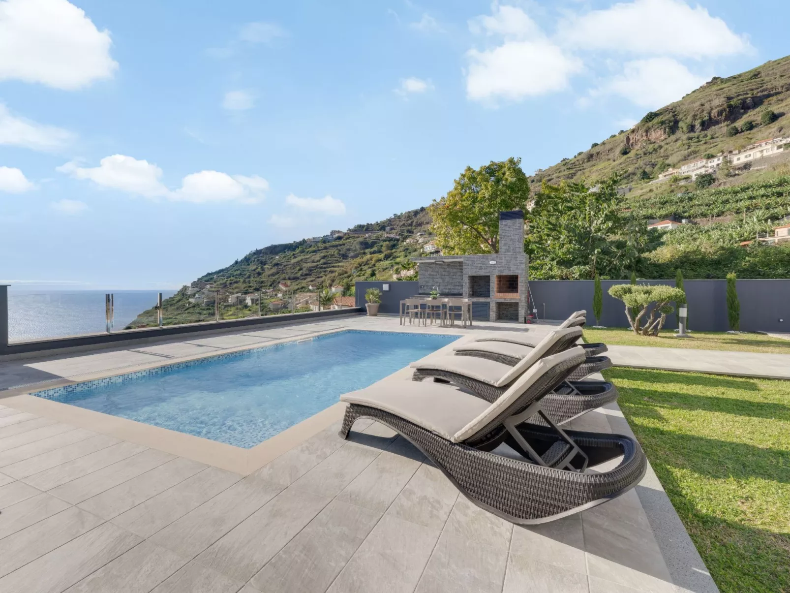 Ferienvilla 'Coco Tangalla'-Image-tags.info