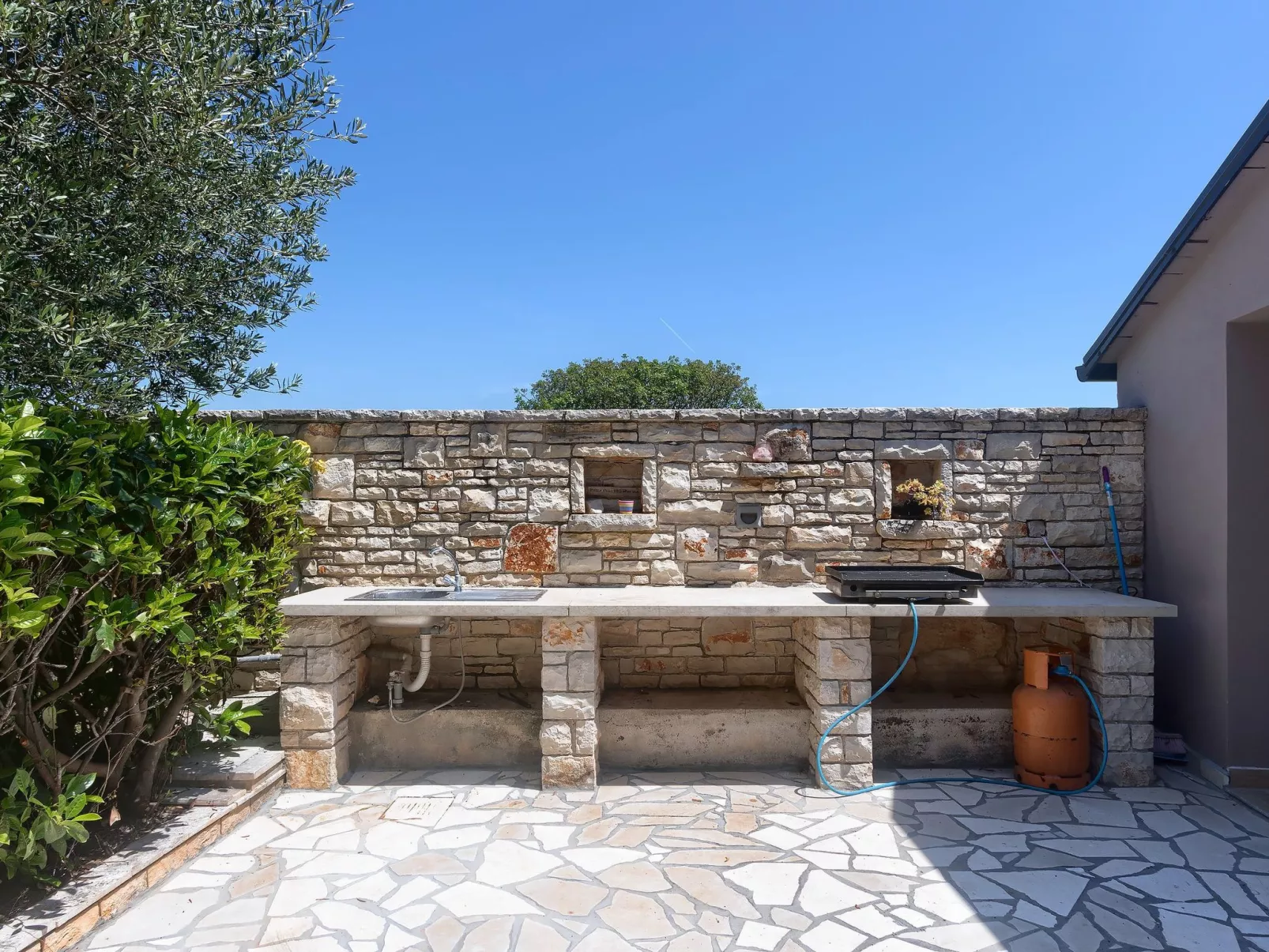 Villa Valbandon-Buiten