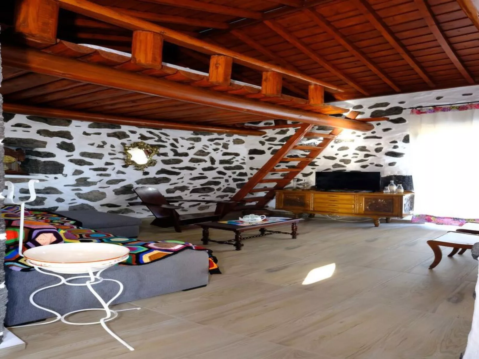 Rustikales Haus in Graciosa-Binnen