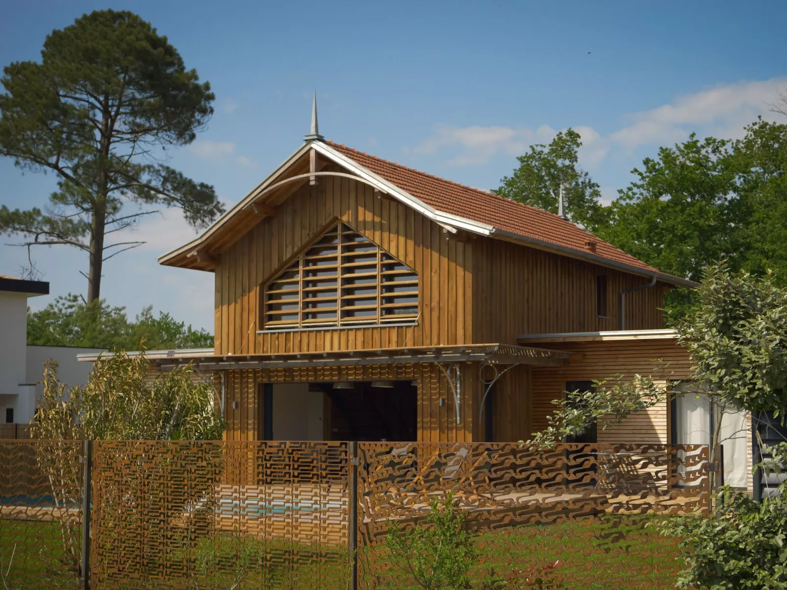 Außergewöhnliche Villa Andernos les Bains-Buiten
