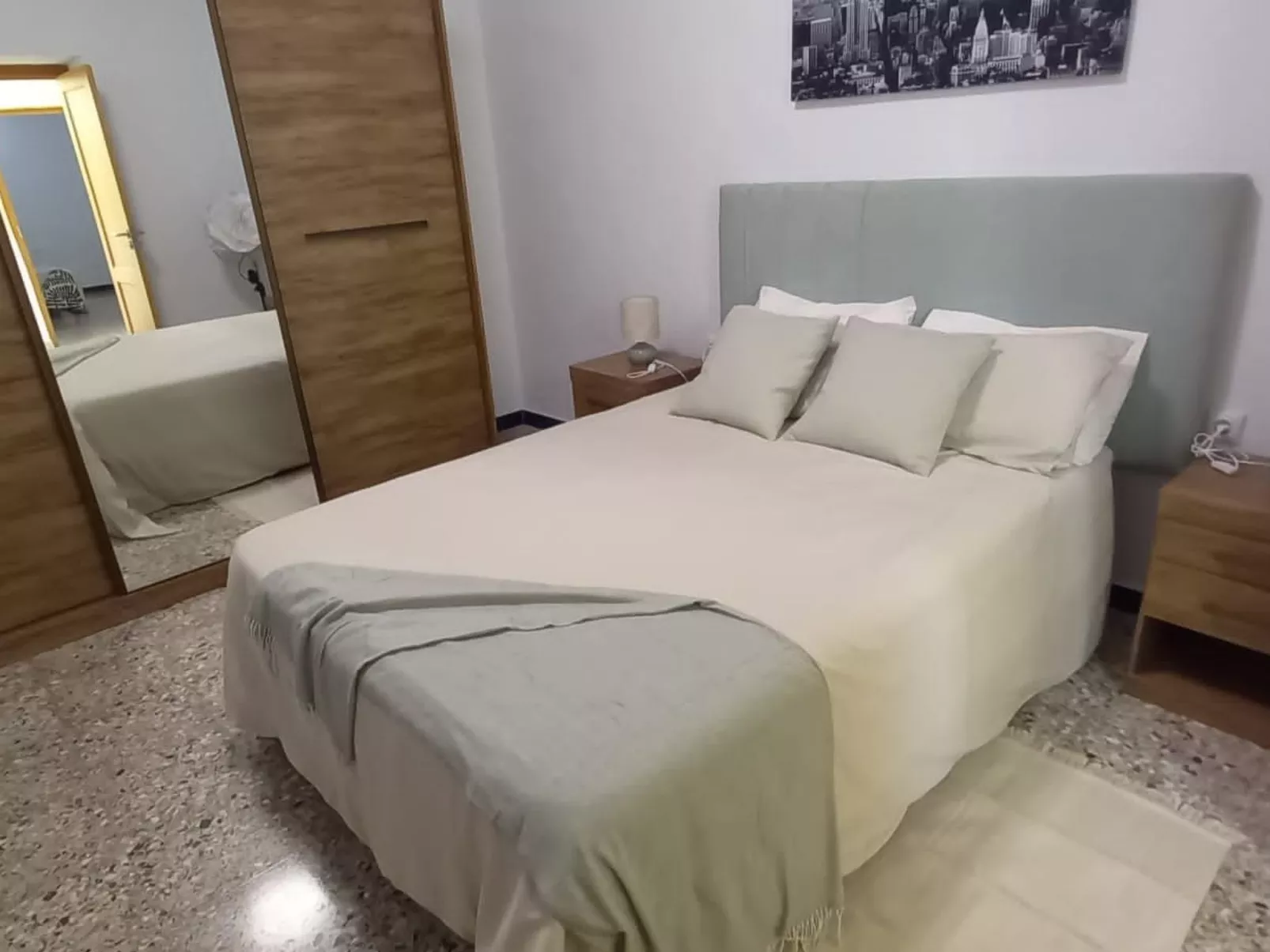 Edara Home - Haus mit privatem Garten-Binnen