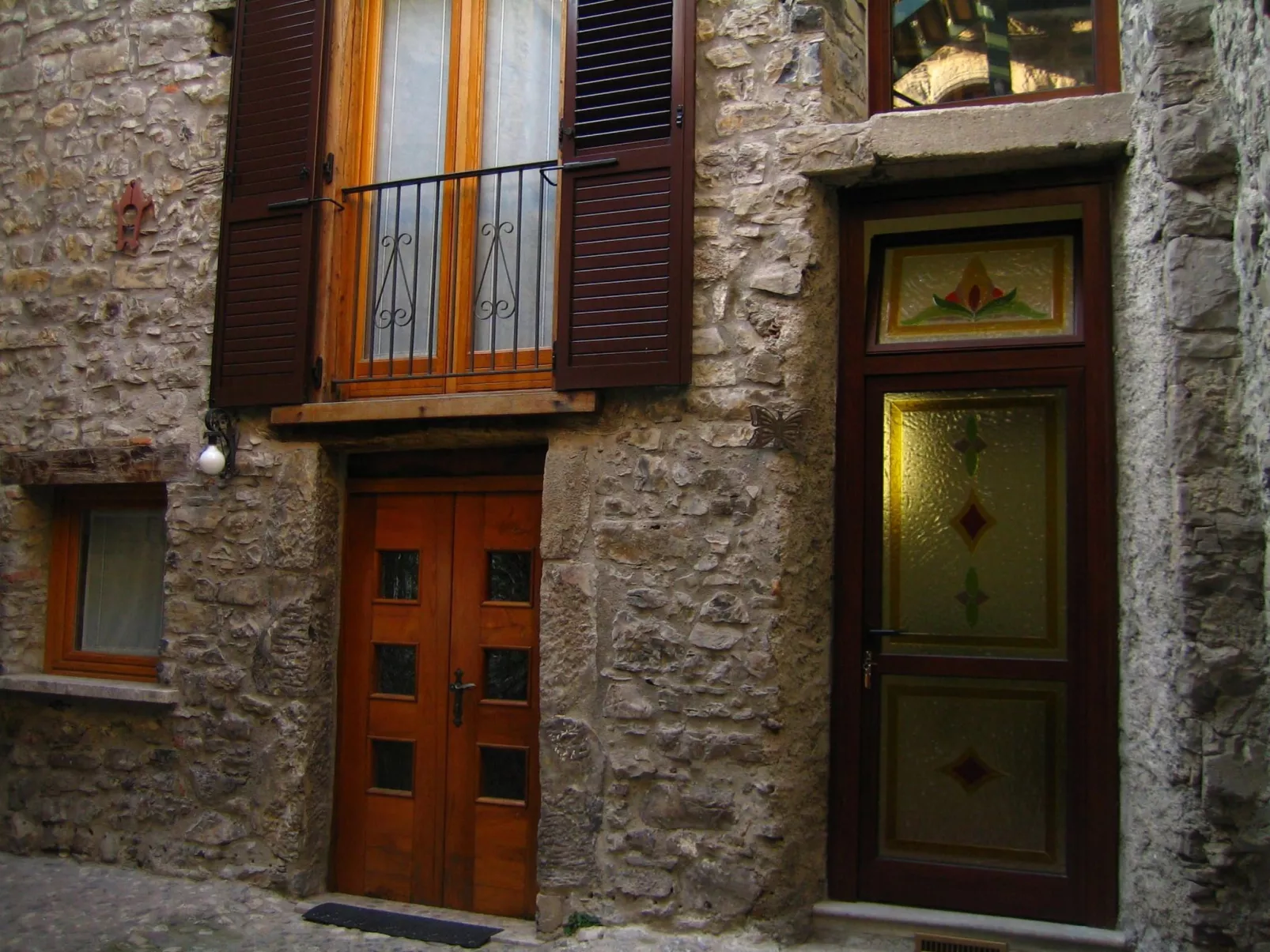 Dreistöckiges Apartment in einem historischen Gebäude-Buiten