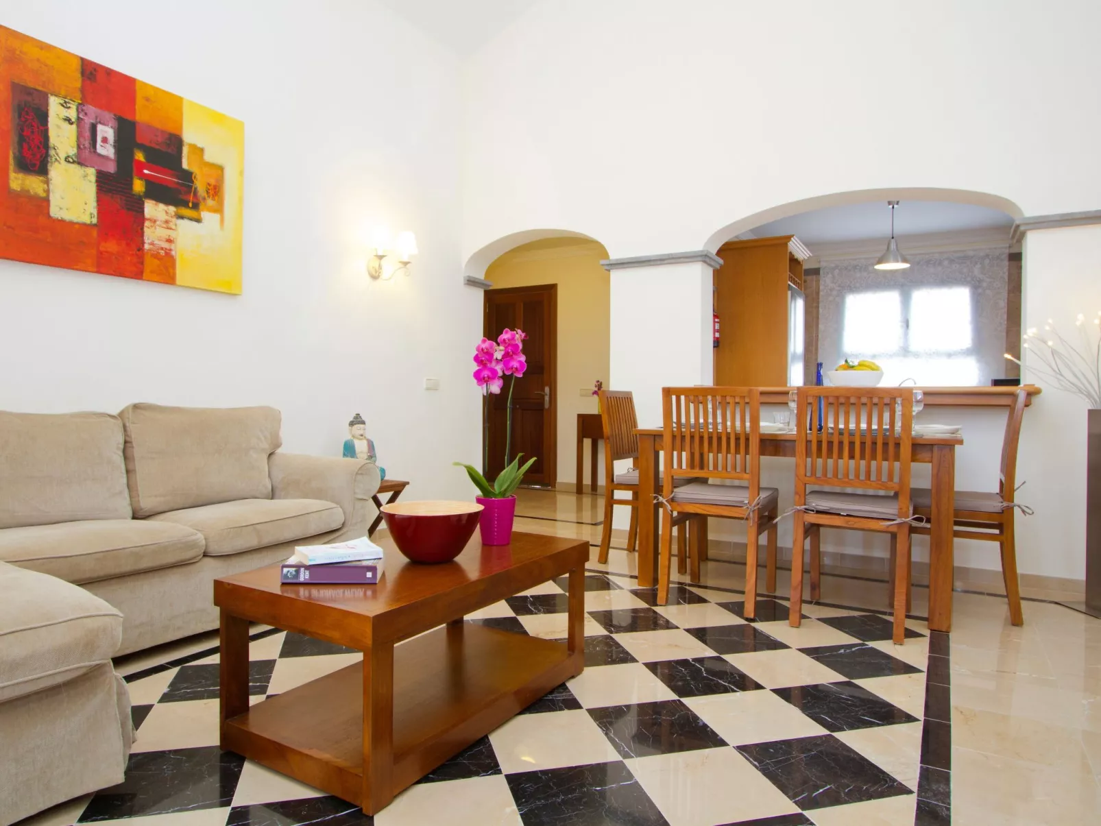 Charmantes Ferienhaus in Yaiza mit Privatem Pool-Binnen