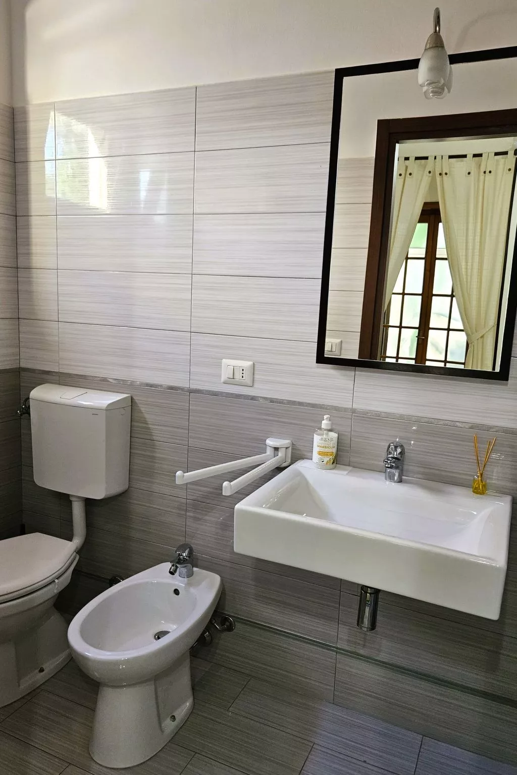 Wohnung 'Serendila' mit Wallbox-Binnen