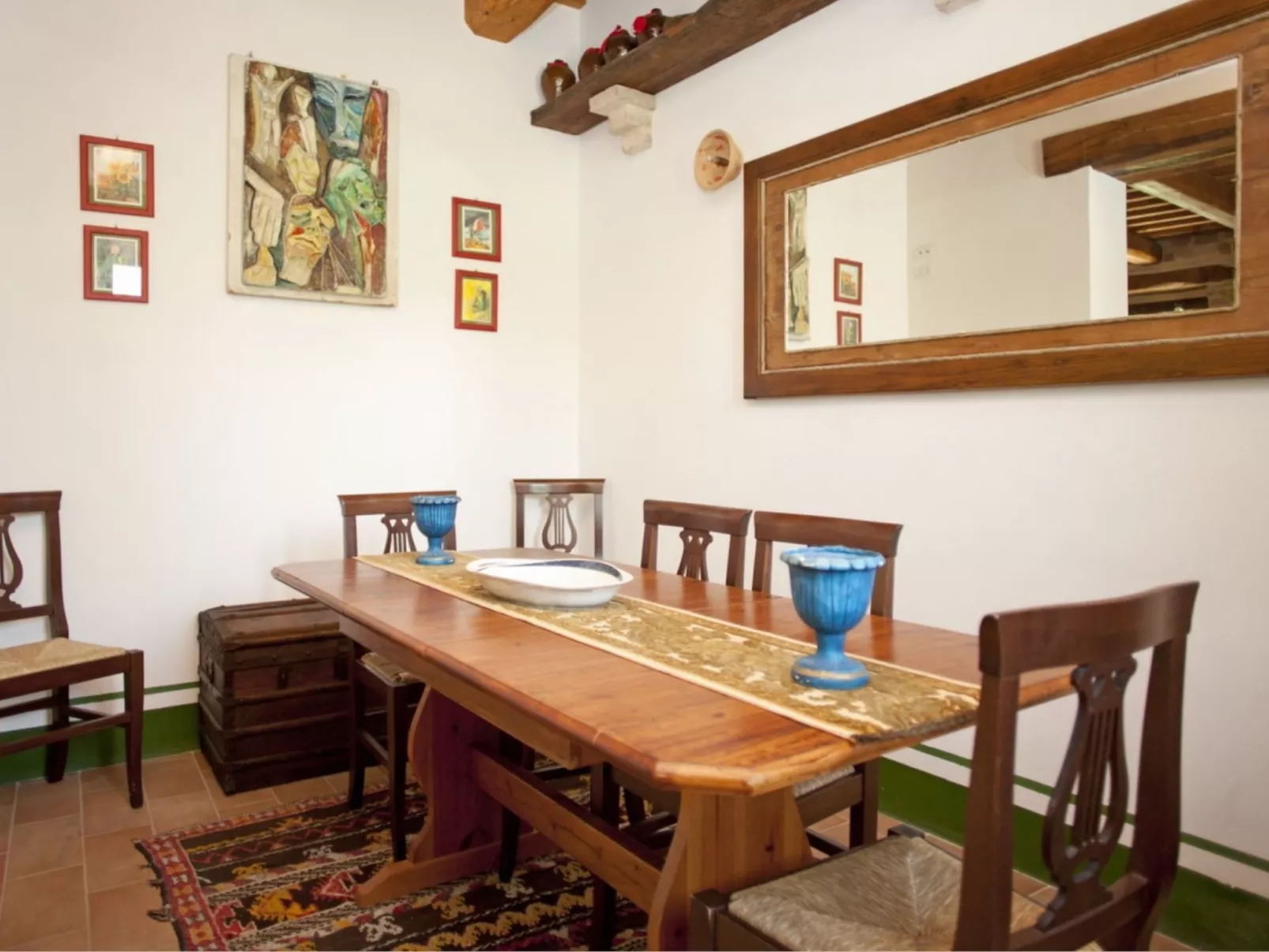 Villa mit privatem Pool und atemberaubender Aussicht-Binnen