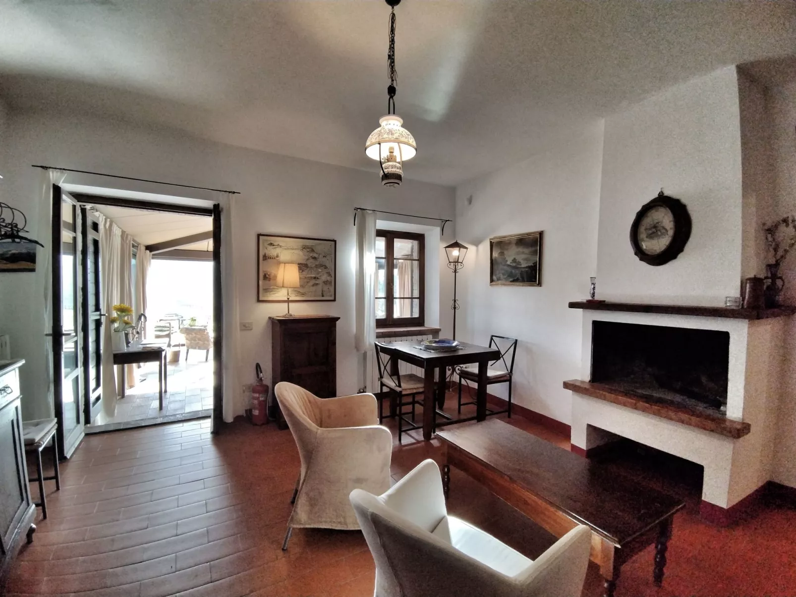 Il Mandorlo für 8 Personen-Image-tags.info