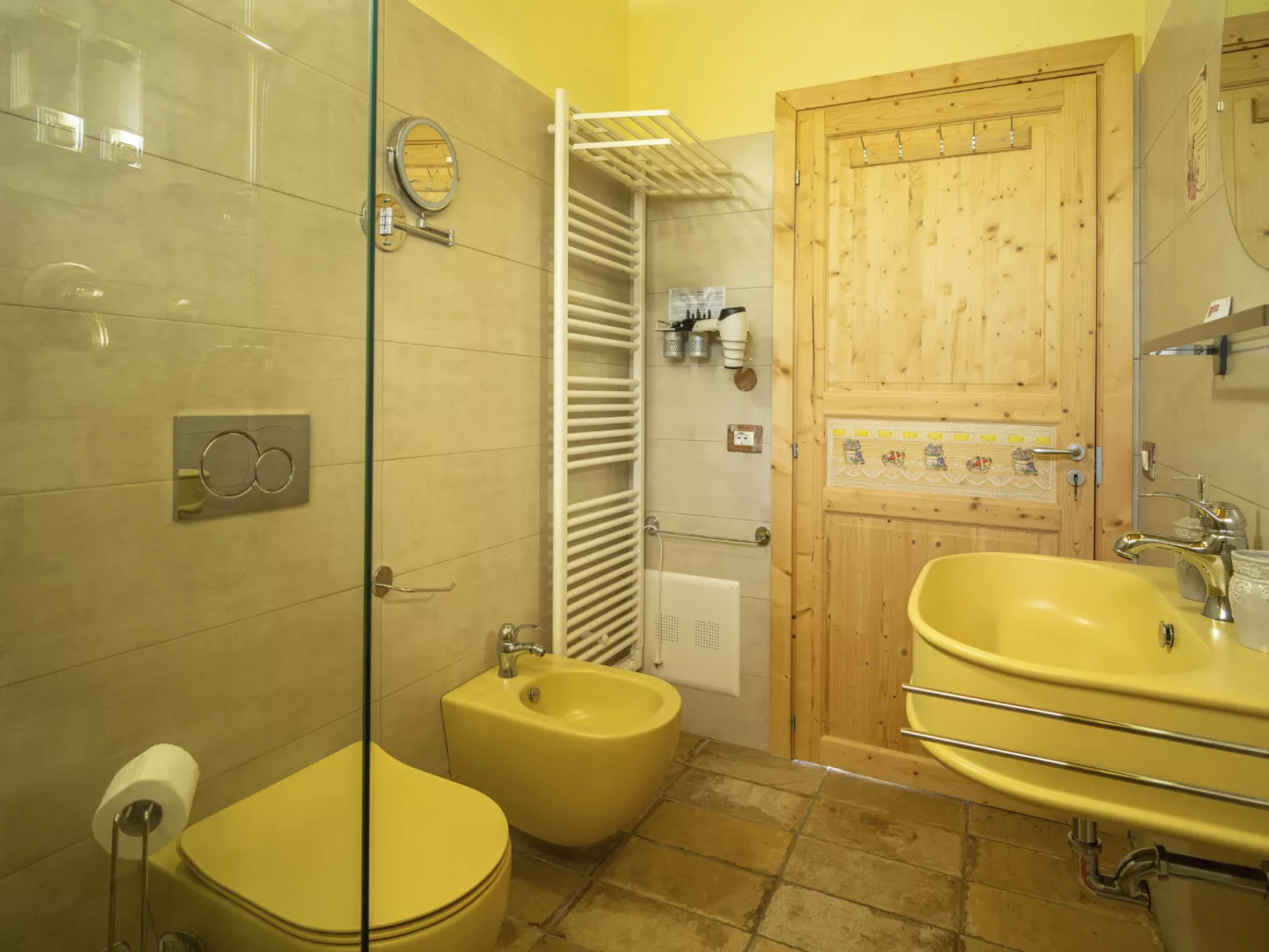 'Messis la gialla'-Binnen