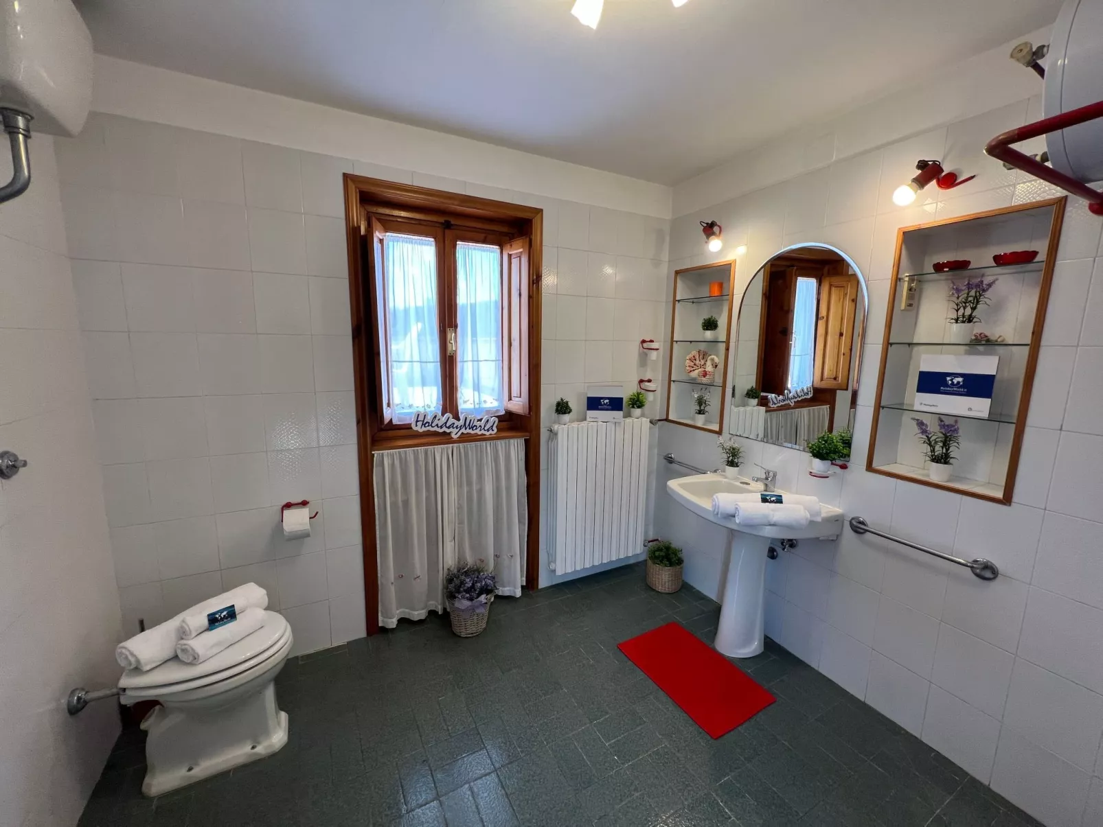 Rosa Selvatica by Holiday World-Binnen