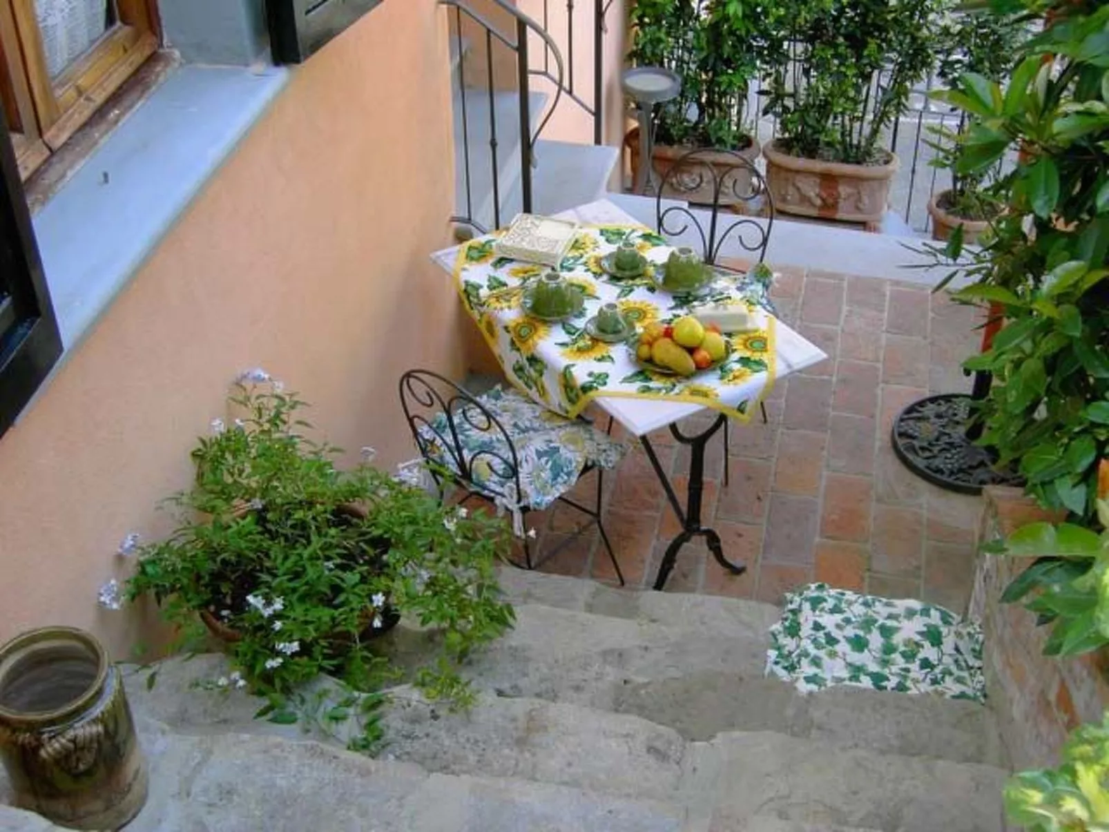 Für 4 Personen ca. 70 m&sup2; in Palaia, Toskana (Provinz Pisa)-Image-tags.info