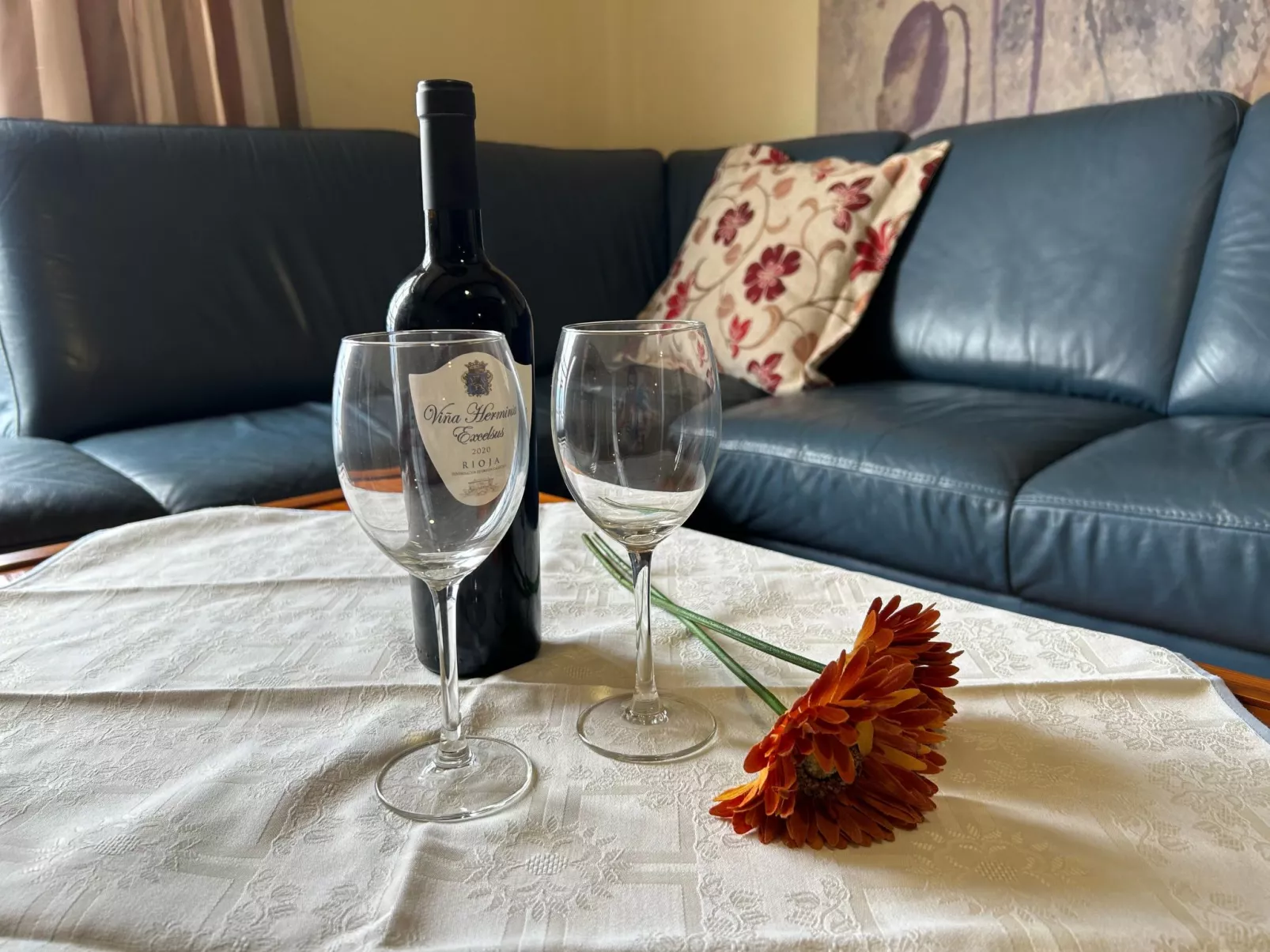 Apartment mit Balkon und Meerblick-Binnen