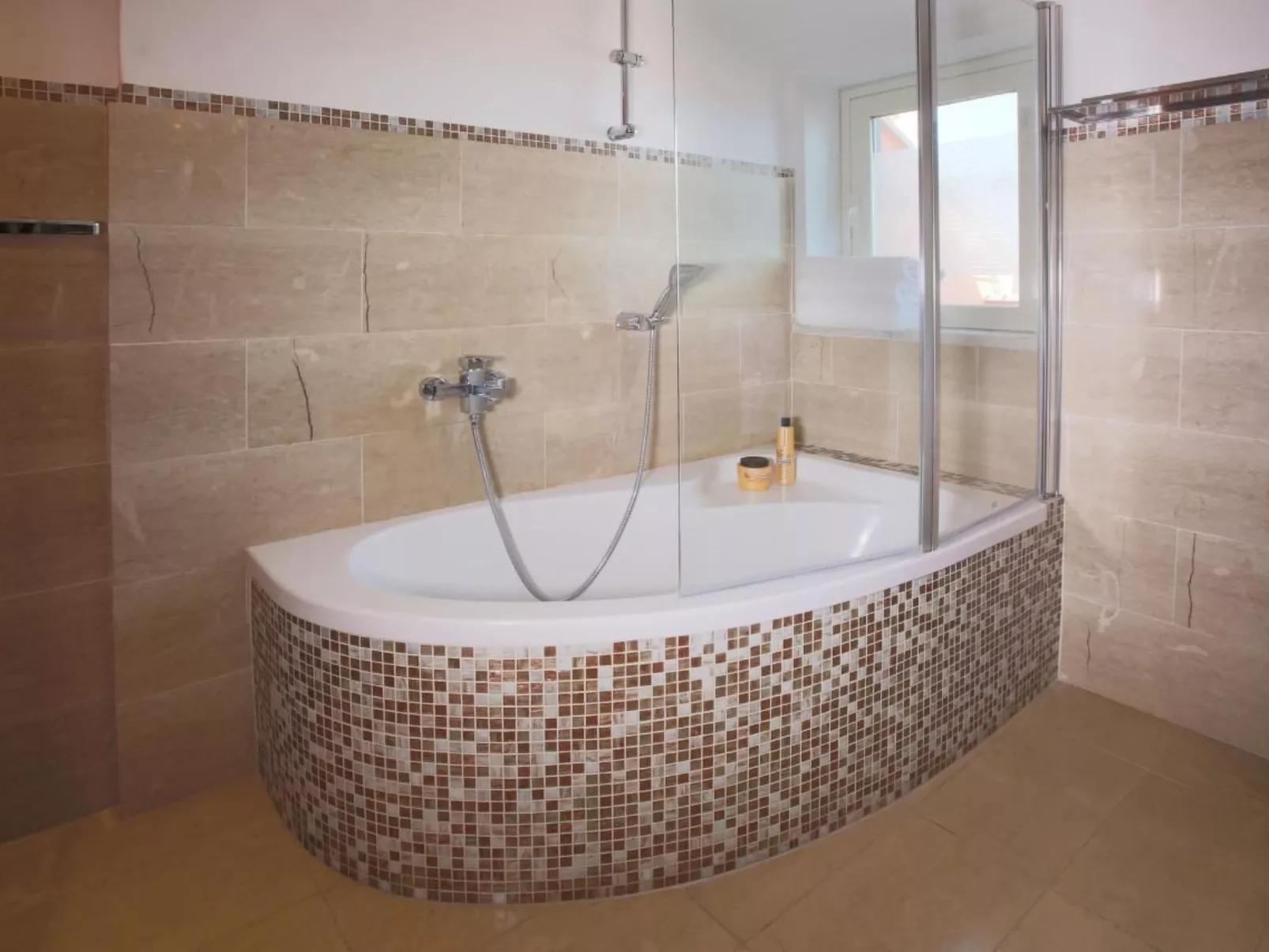 Citycenter Apartment-Image-tags.info