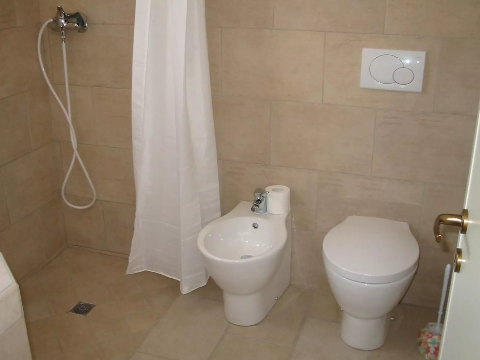 Schönes und gemütliches Studio-Apartment-Binnen