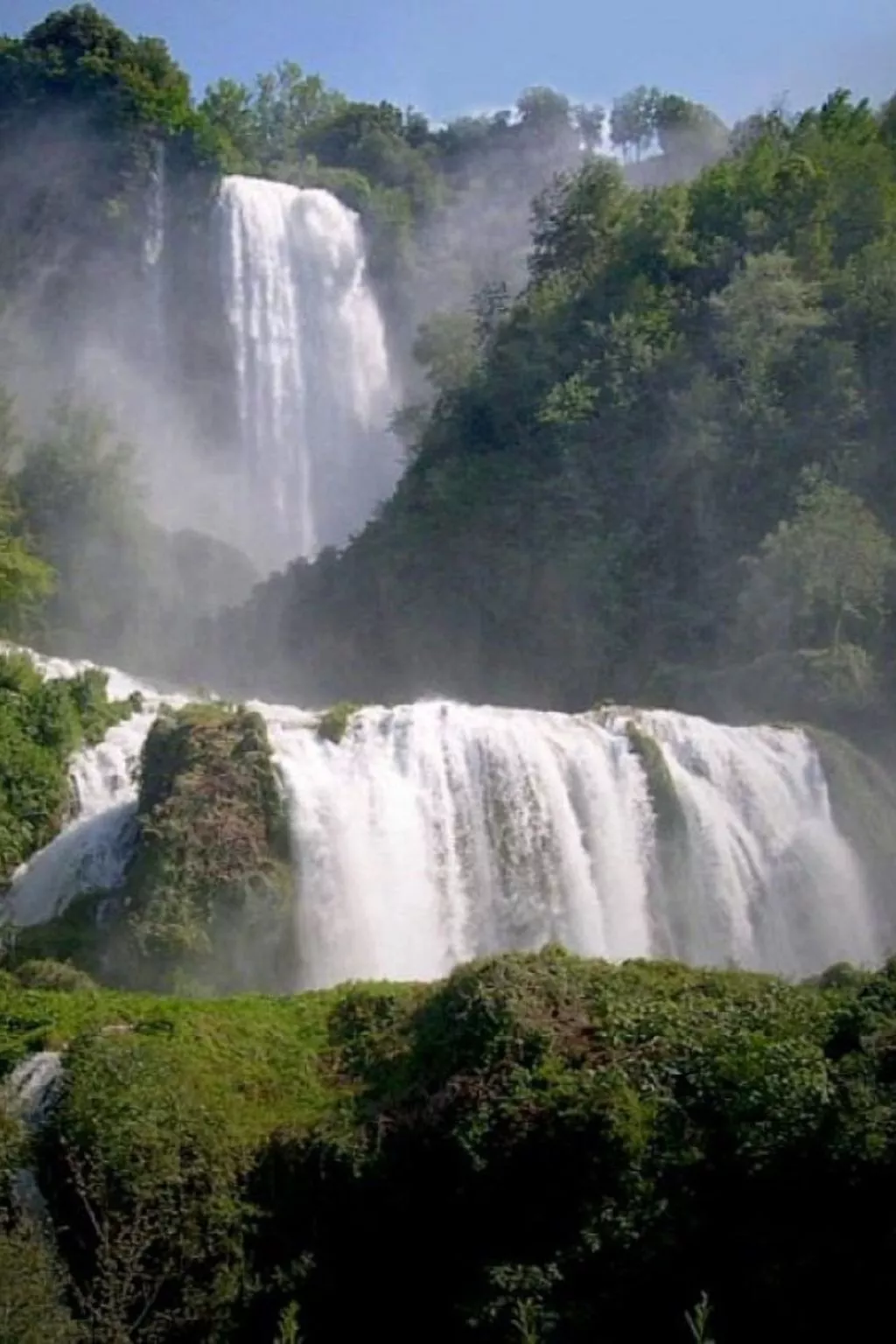 Privates Poolhaus im grünen Herzen von Umbrien-Buiten