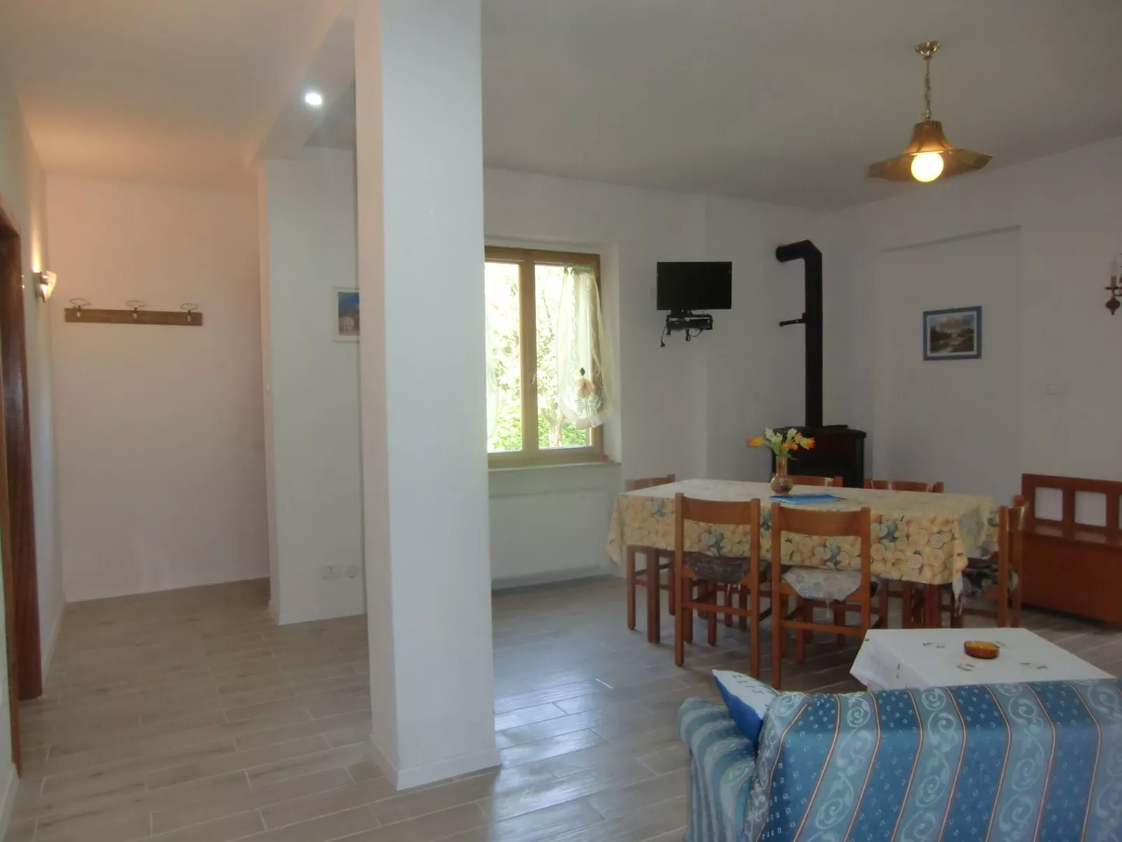 Sehr geräumige Wohnung inmitten der Natur-Binnen