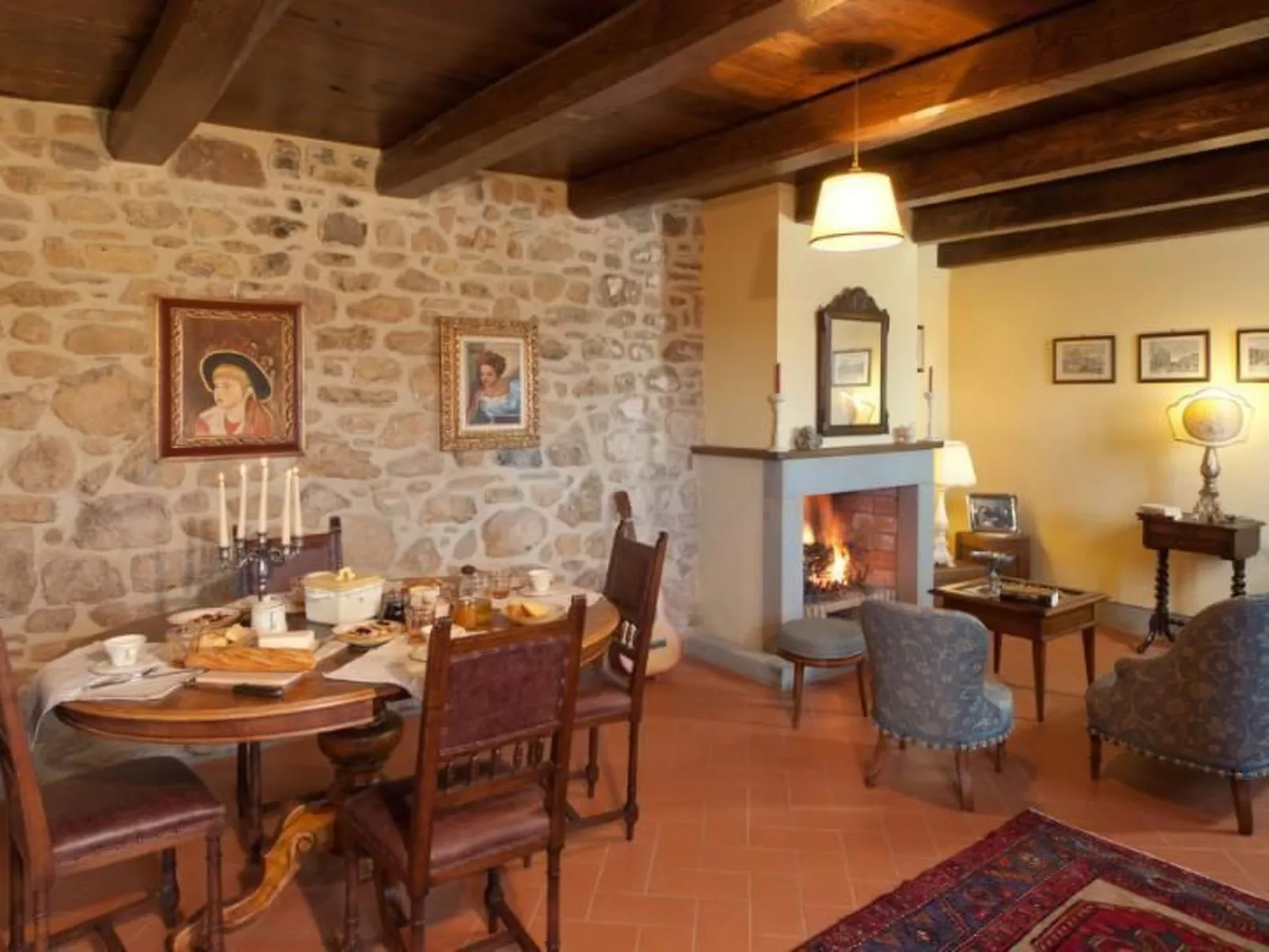 Villa Liz' Anwesen mit privatem Pool-Image-tags.info