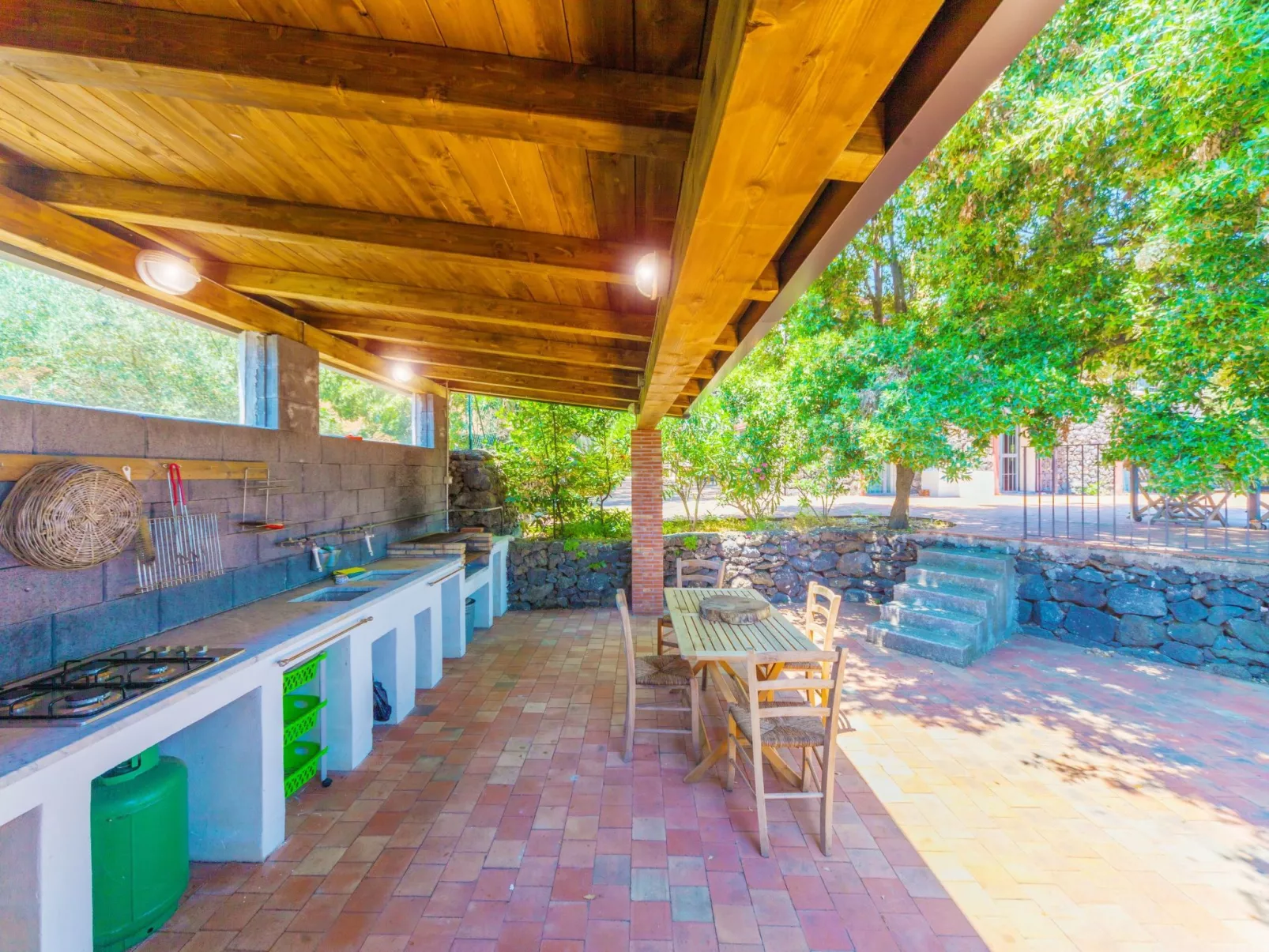 Villa Mamma Susanna in Mascali - Image-tags.info