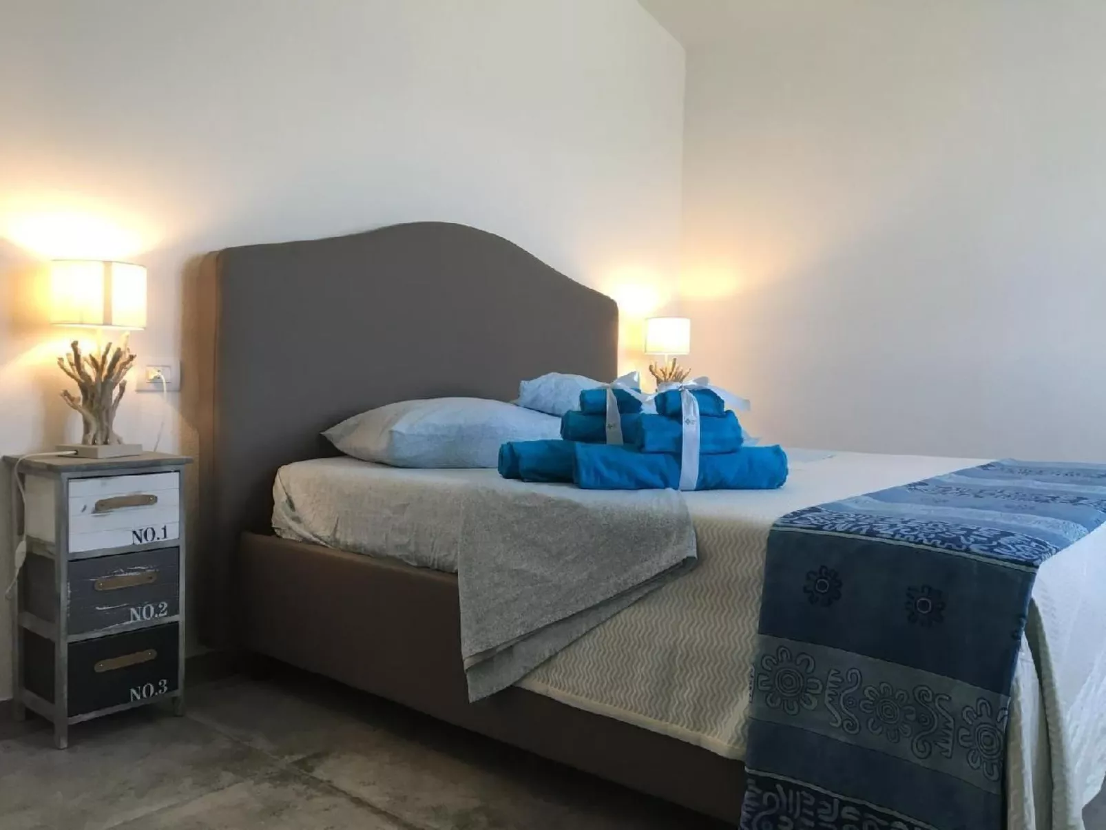 Haus in Budoni mit privatem Parkplatz-Binnen