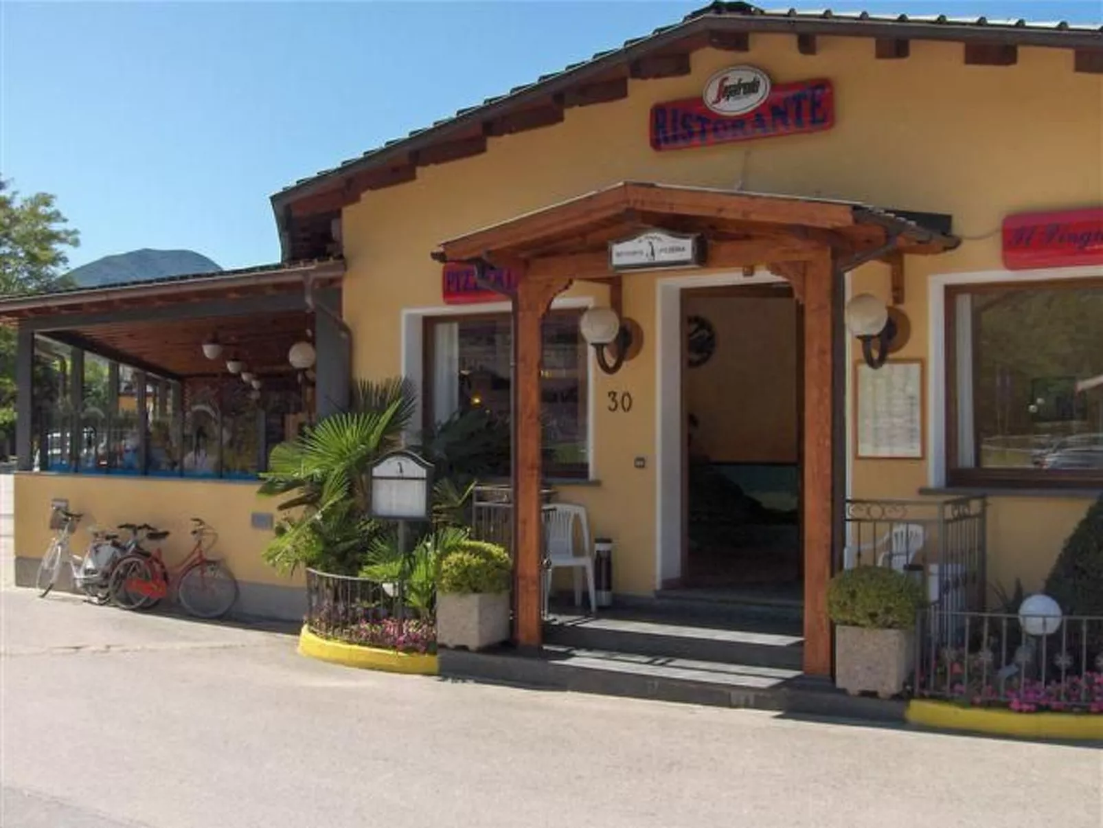 Mobilheim am Luganer See Porlezza-Buiten