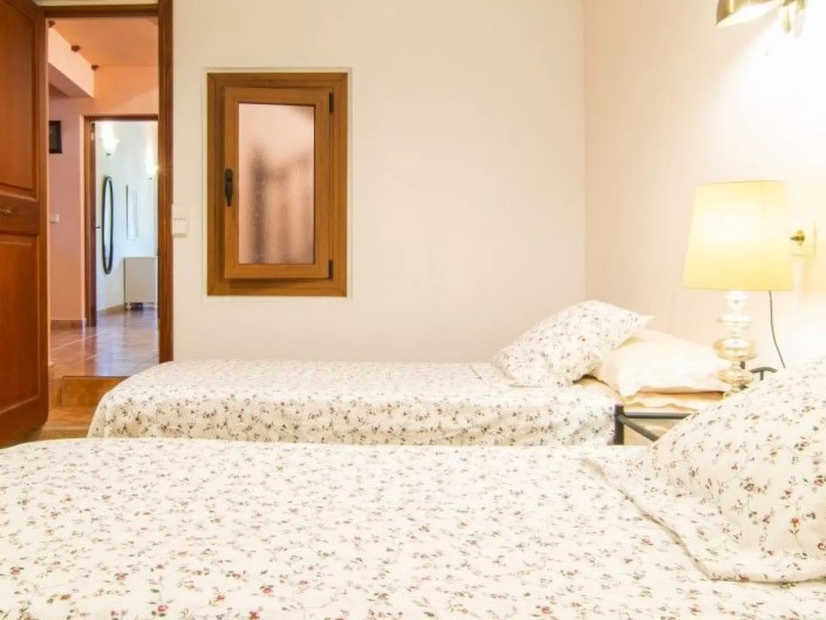 "Pula Viñas" mit Terrasse-Image-tags.info