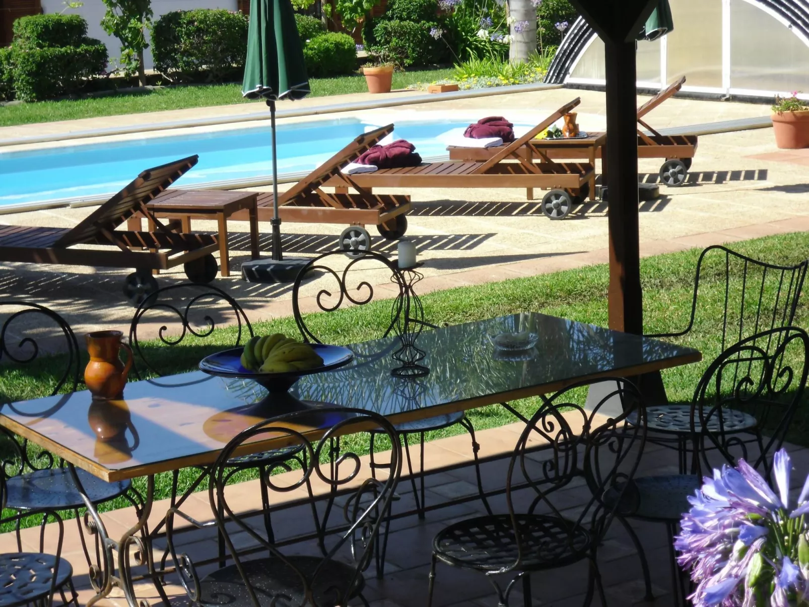 Familienanwesen von 60.000 m2 mit Schwimmbad-Buiten