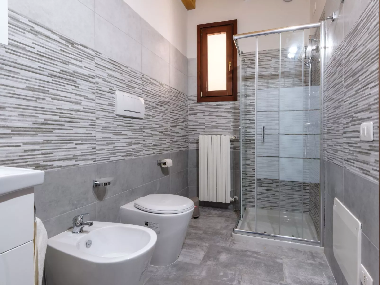 Gardaland bei Holiday World-Binnen