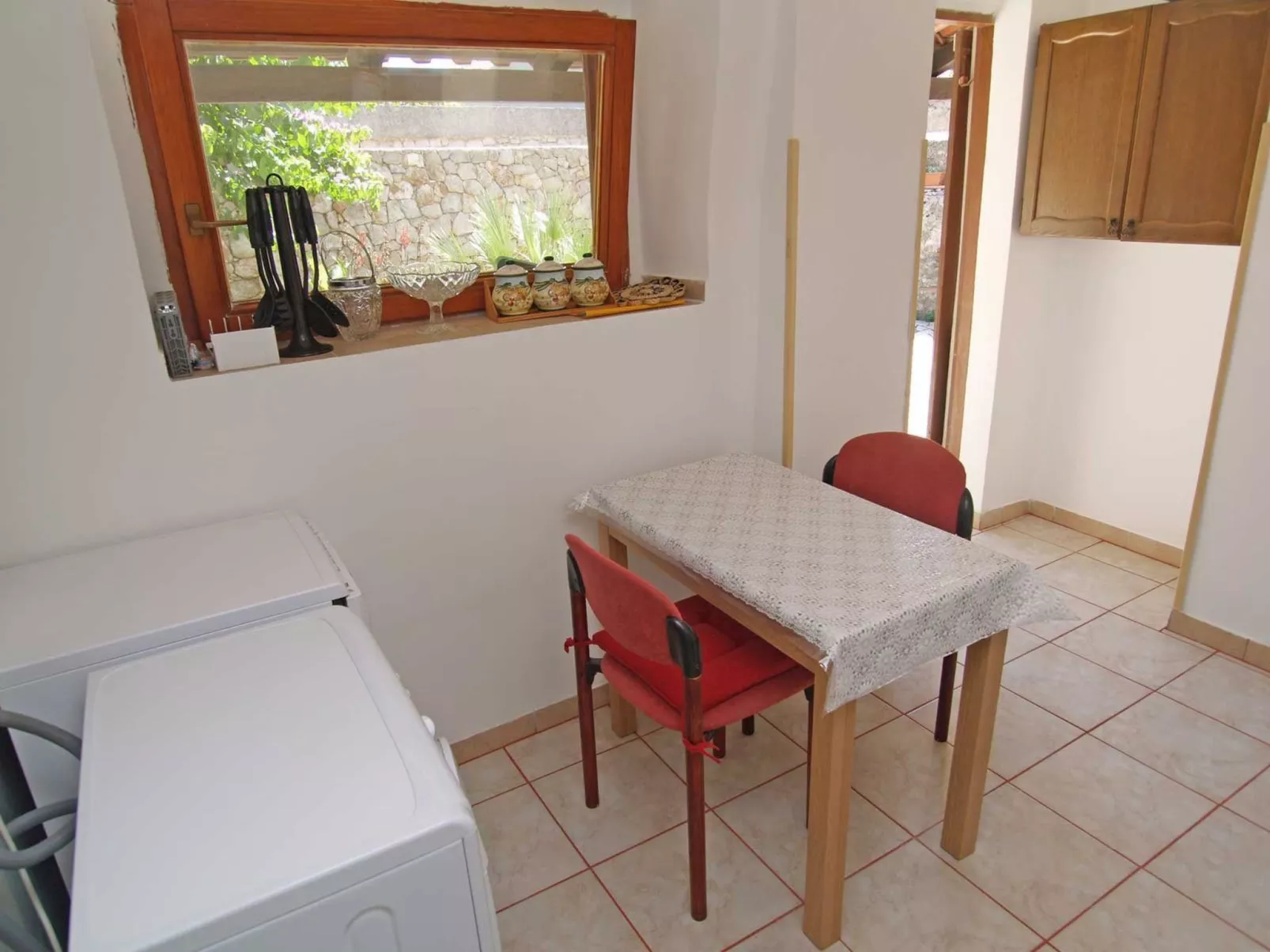 Anastasia 1-Image-tags.info